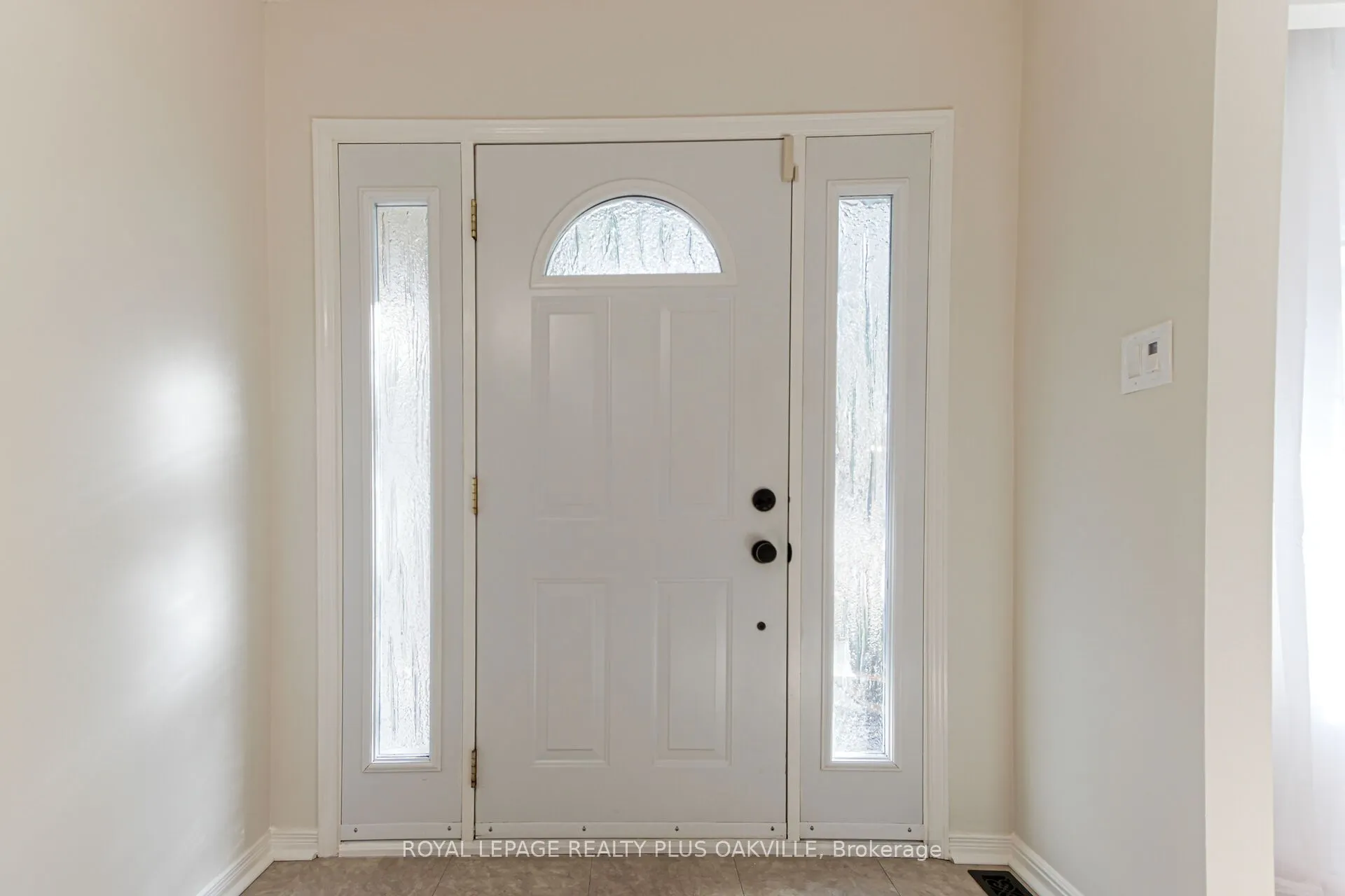 1303 Henley Place