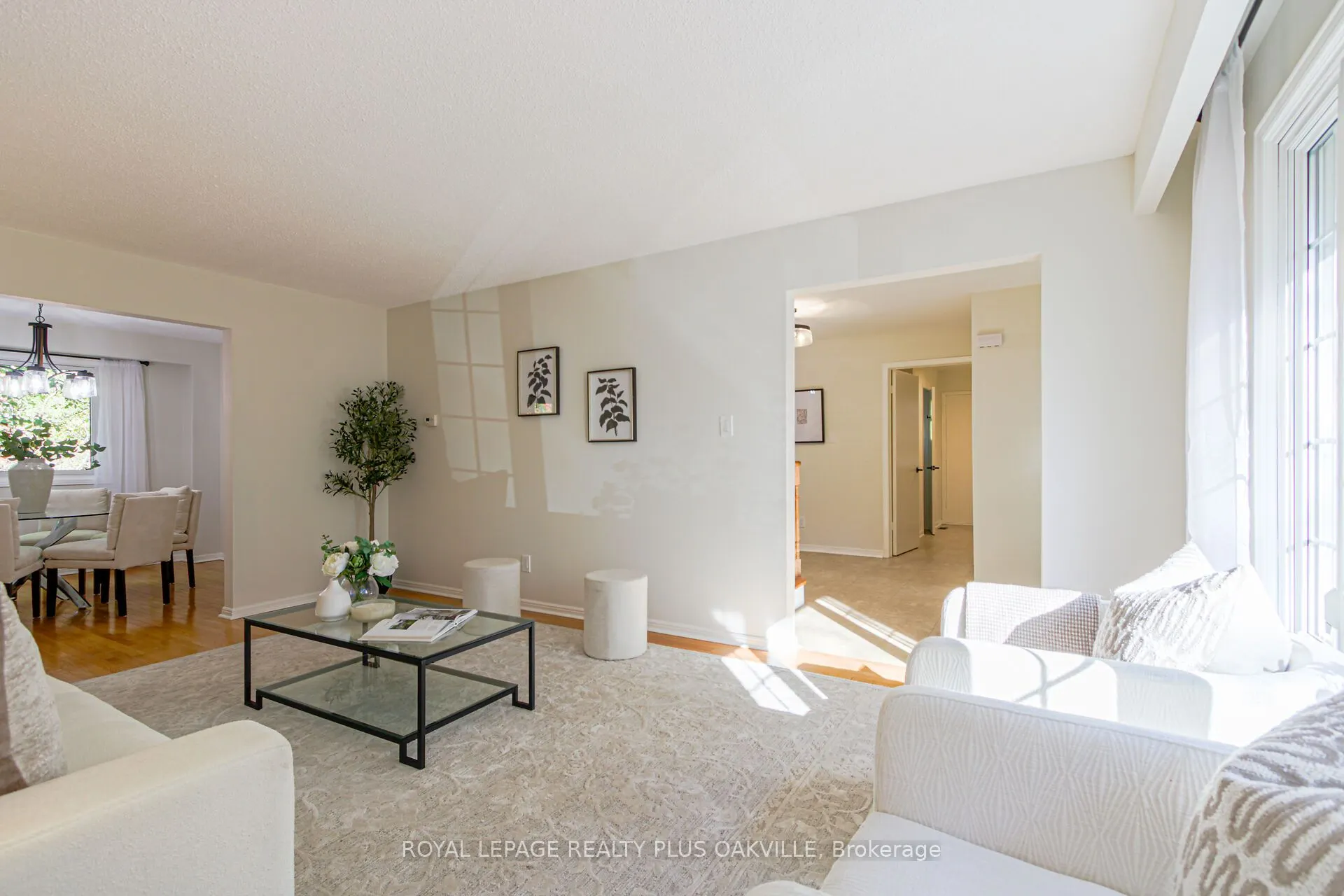 1303 Henley Place