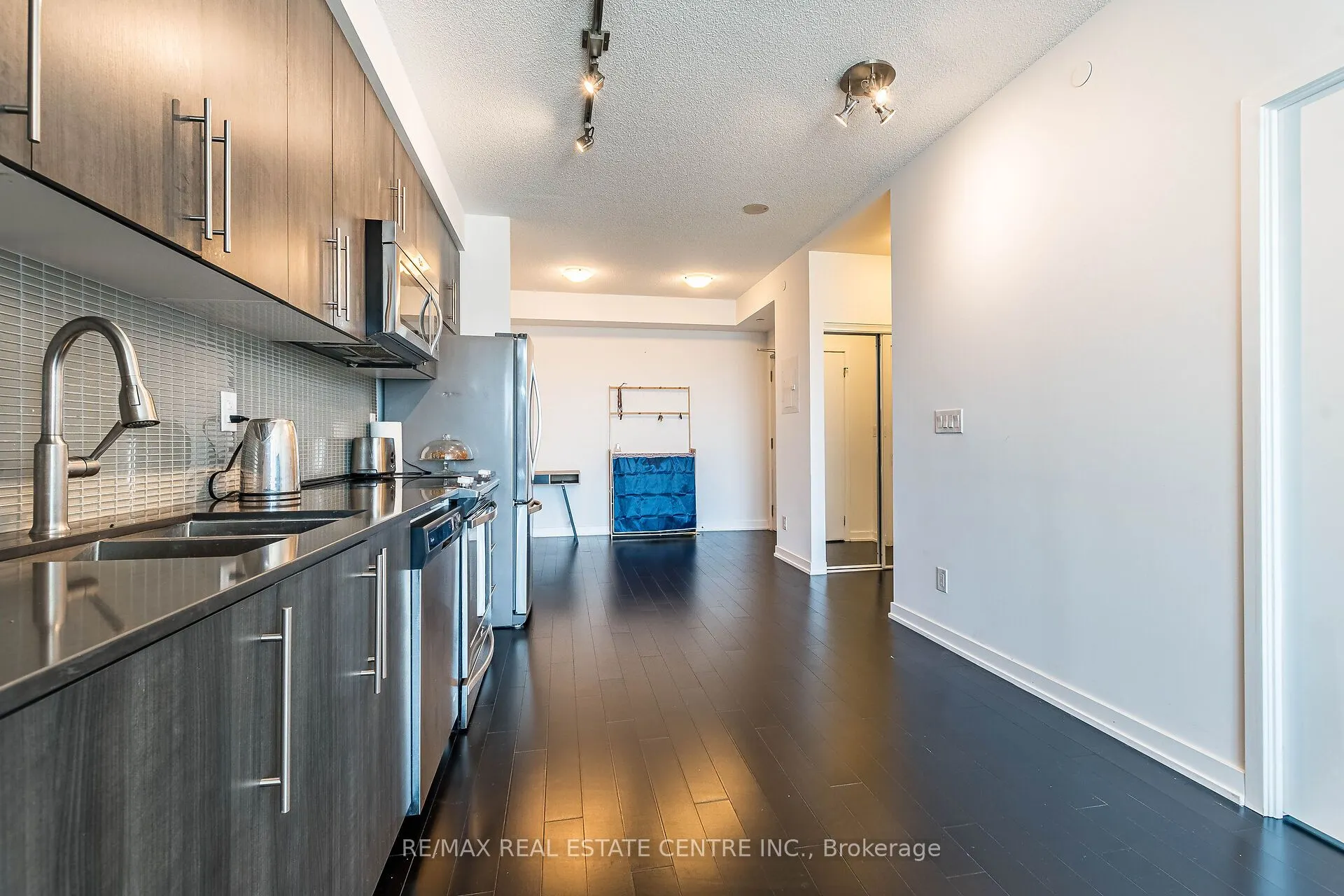 4011 Brickstone Mews, #2011