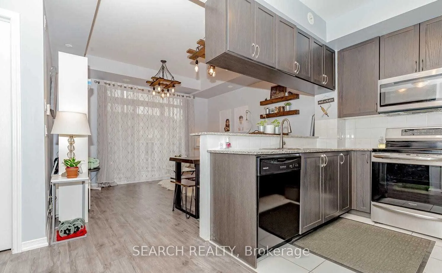 54 Sky Harbour Drive, #201