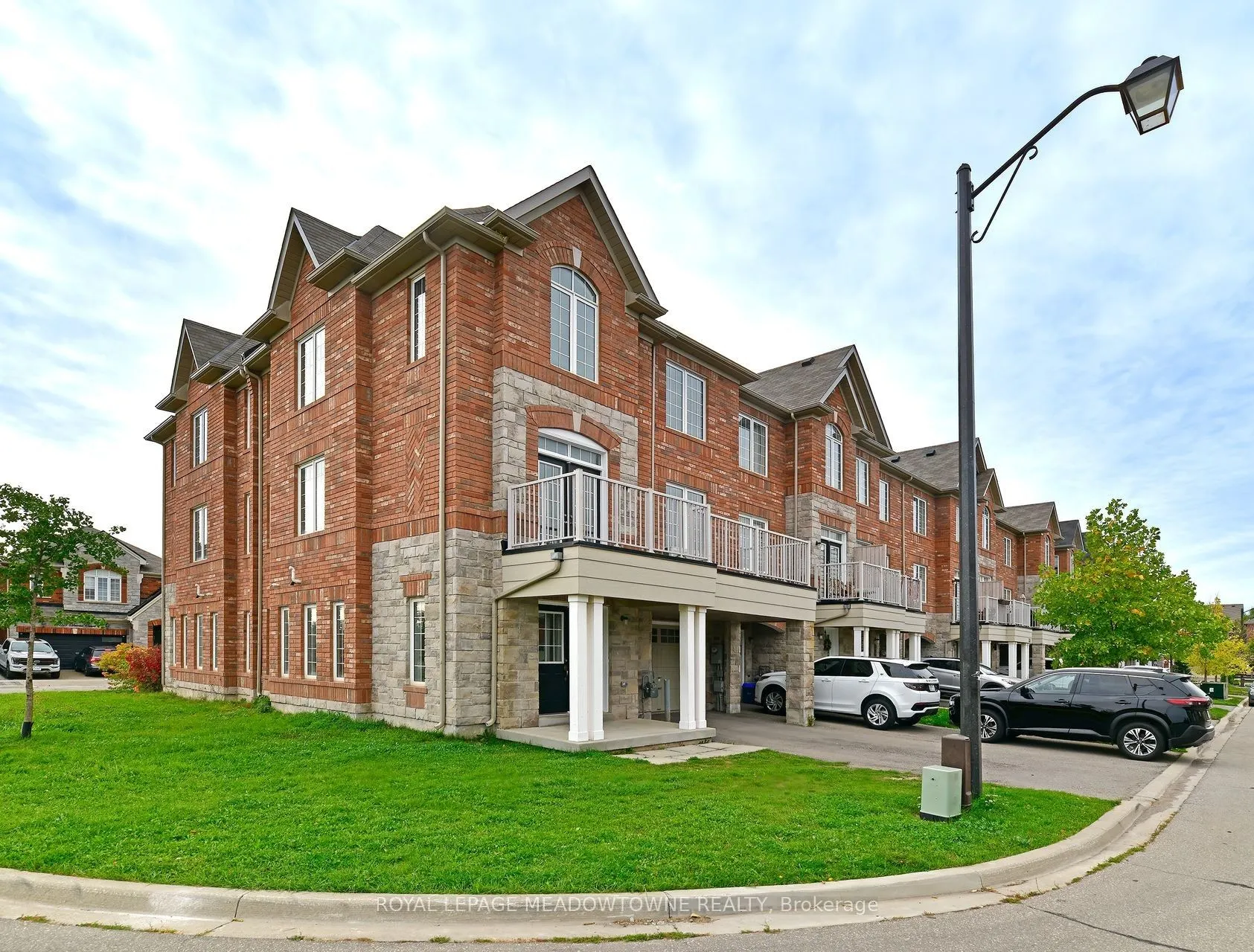 1124 Durno Court