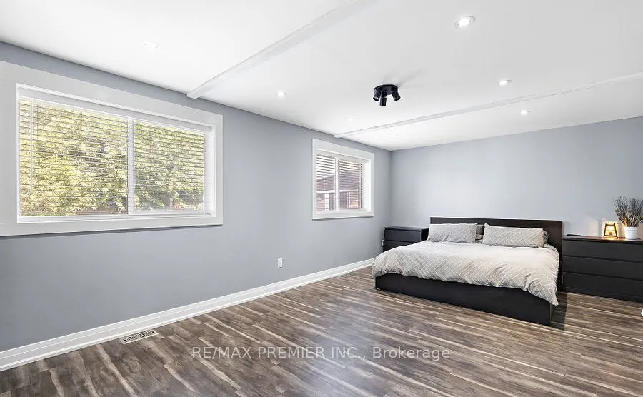 24 Hucknall Road, #Main Floor