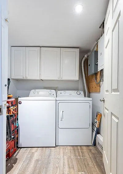 24 Hucknall Road, #Main Floor
