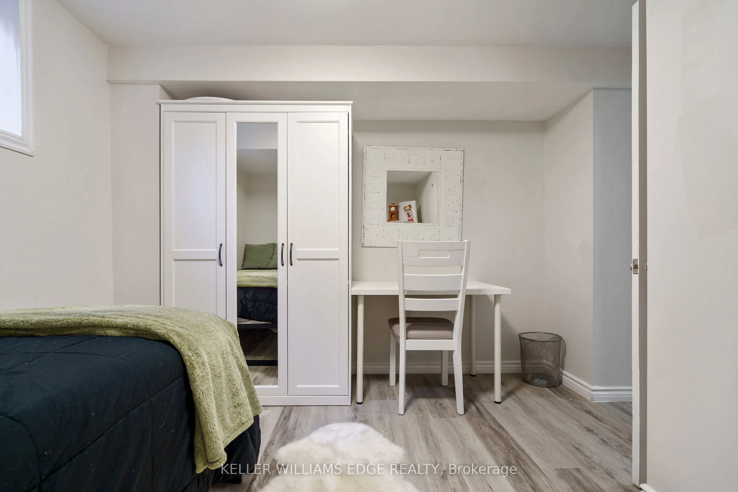 3214 Tania Crescent
