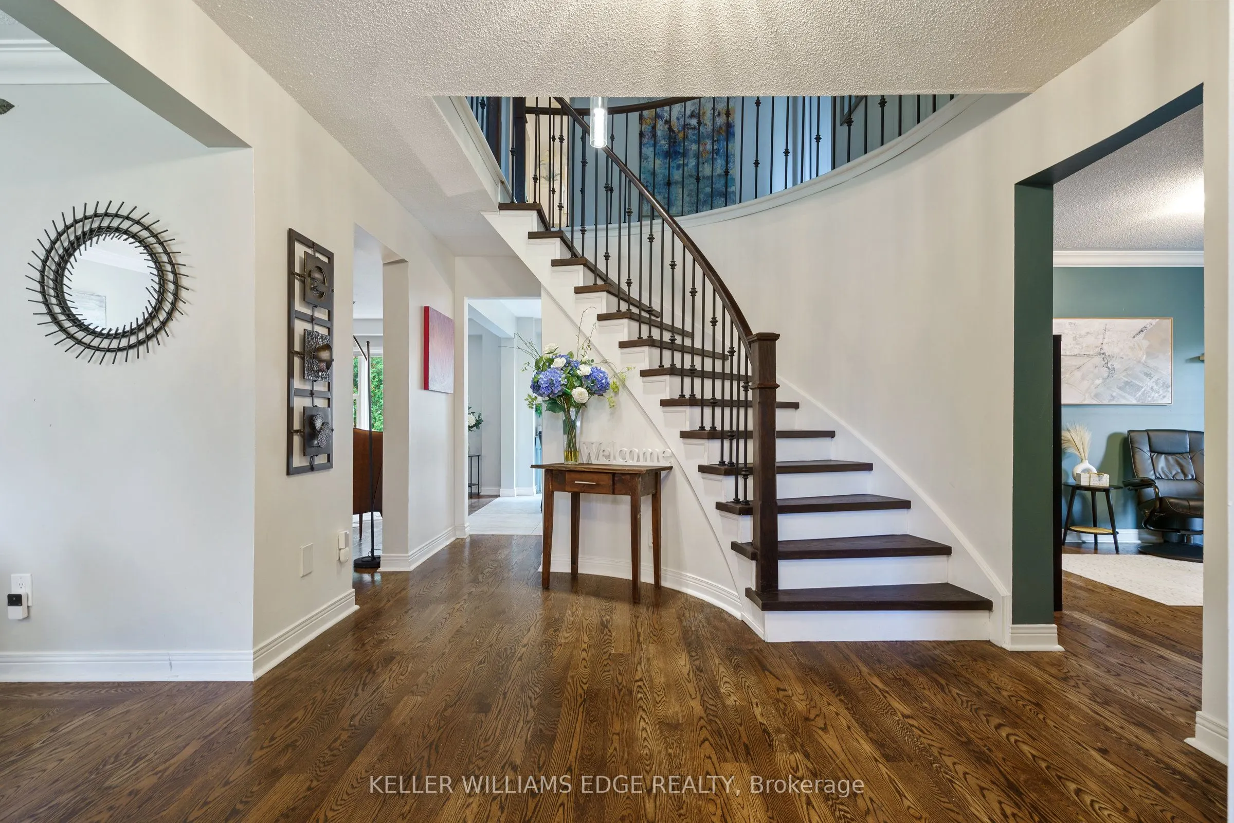3214 Tania Crescent