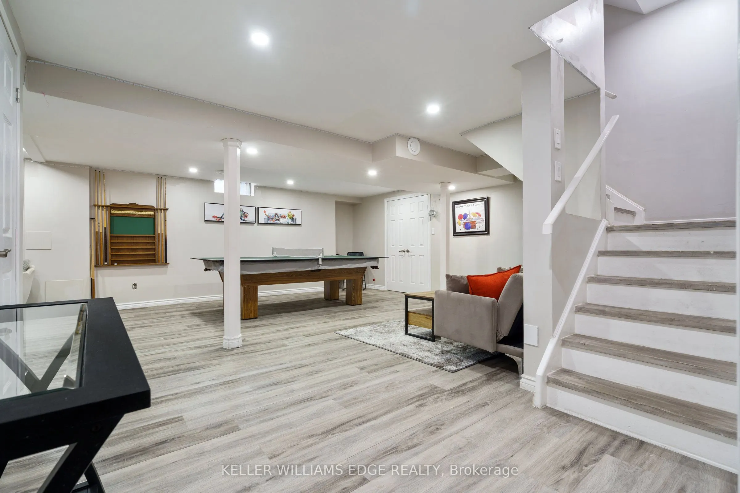 3214 Tania Crescent
