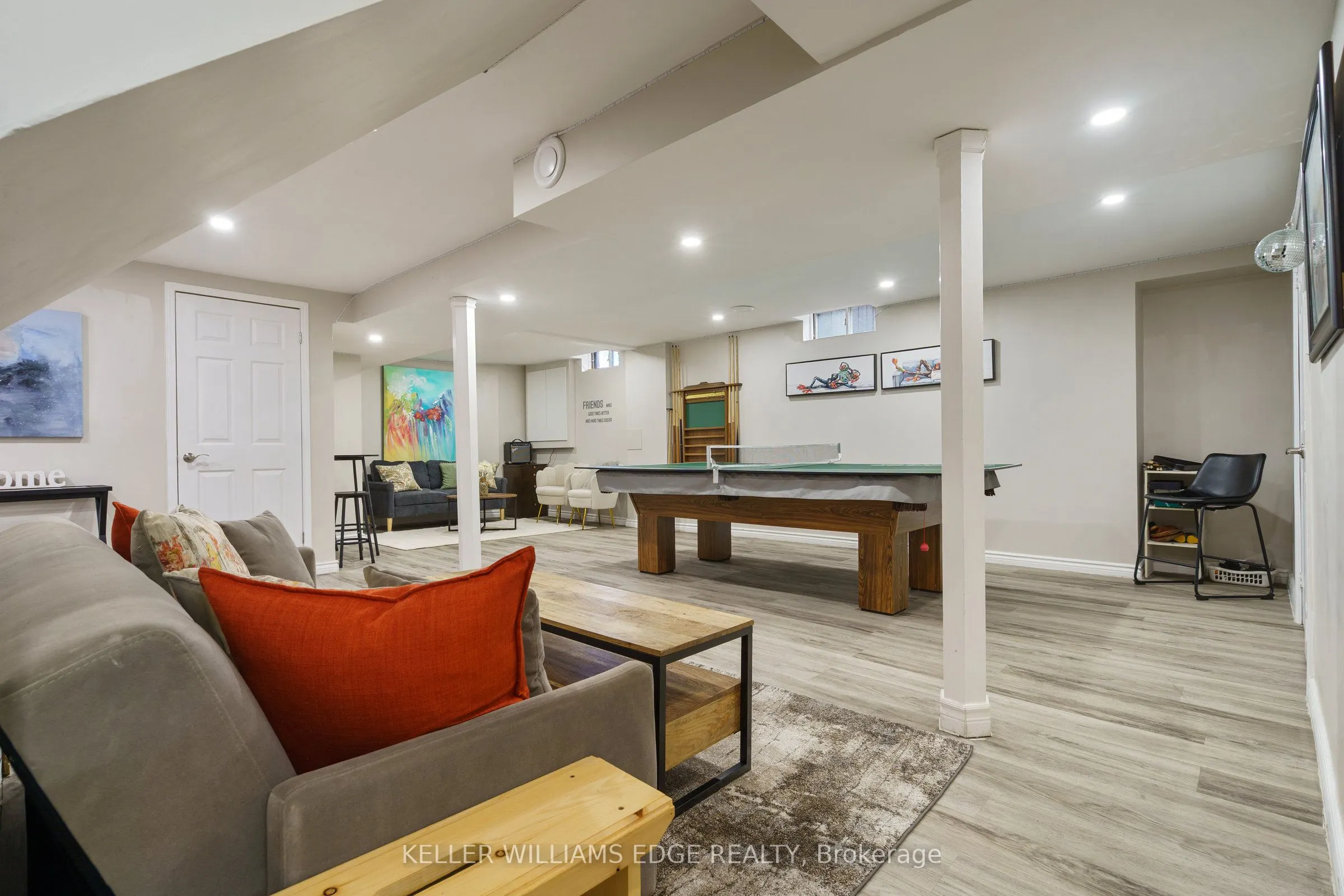 3214 Tania Crescent