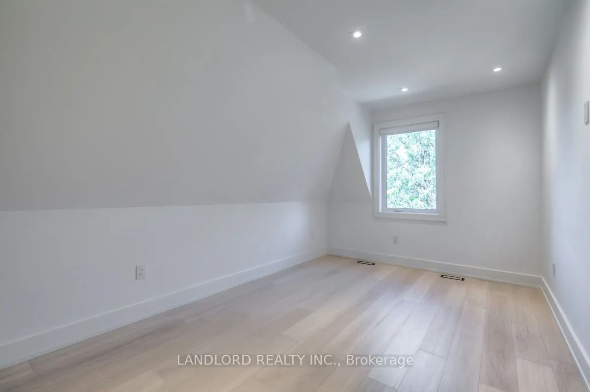 37 Boustead Avenue, #2