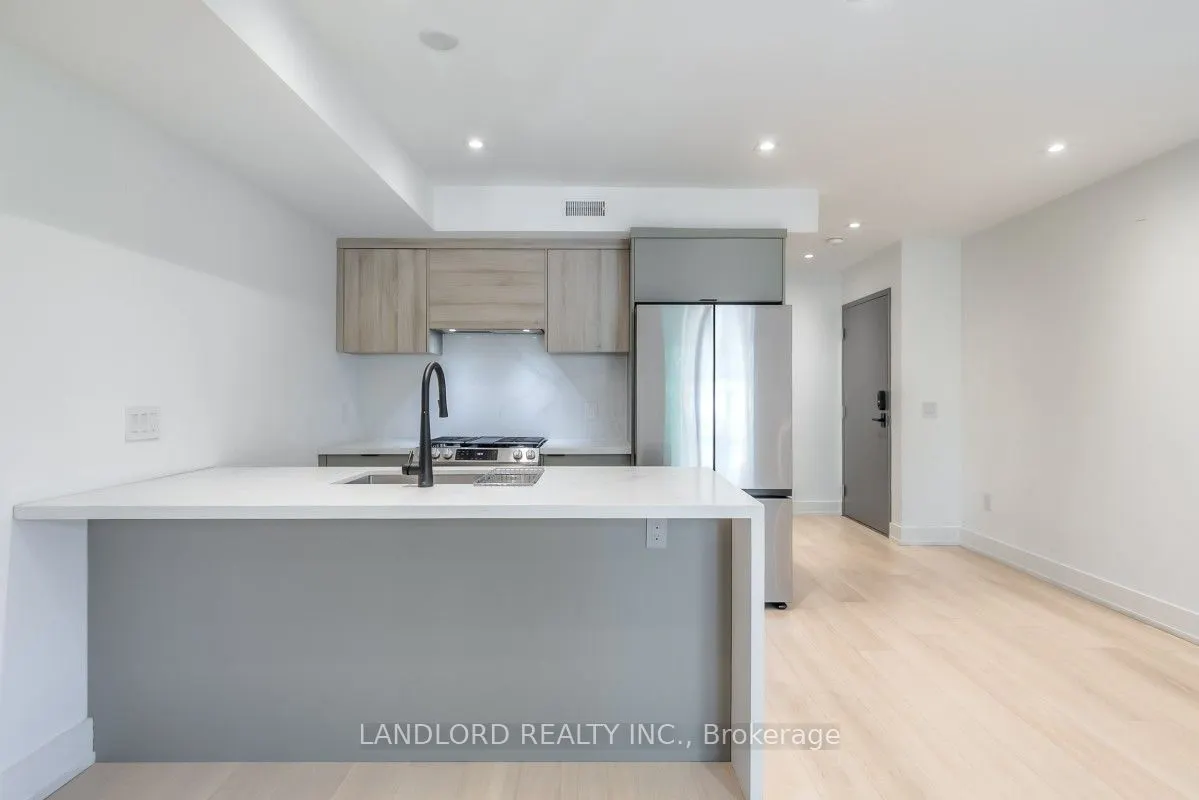37 Boustead Avenue, #2