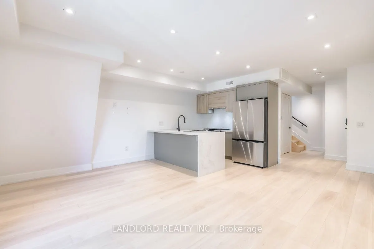 37 Boustead Avenue, #2