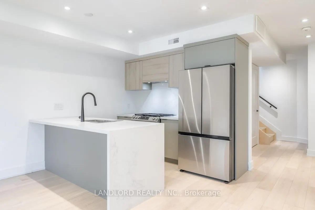 37 Boustead Avenue, #2