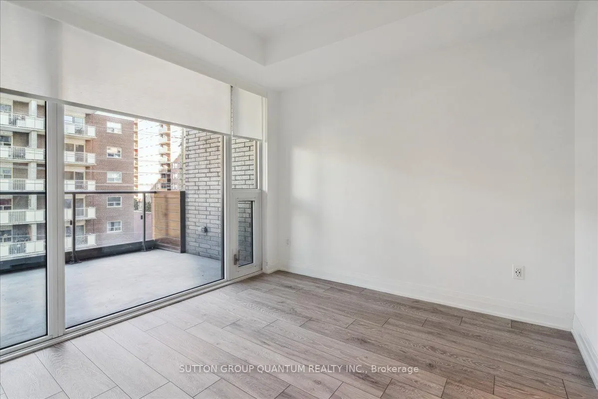 21 Park Street E, #315