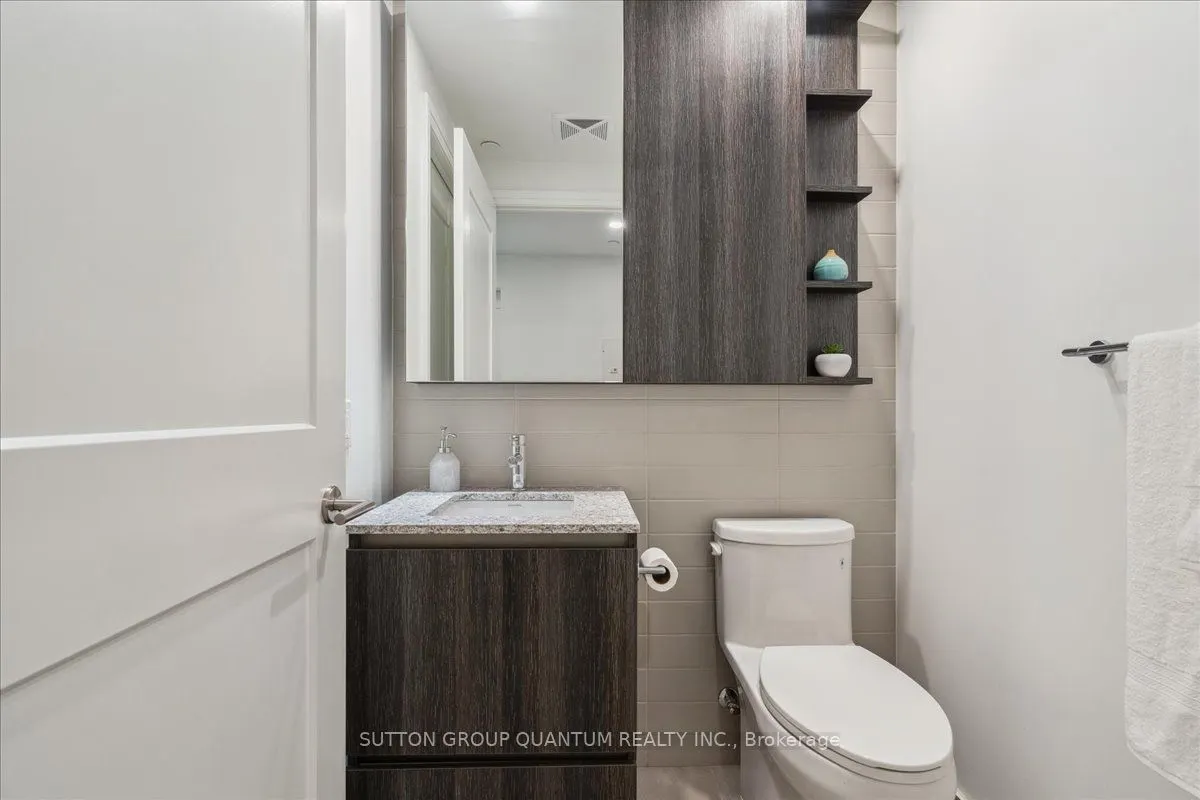 21 Park Street E, #315