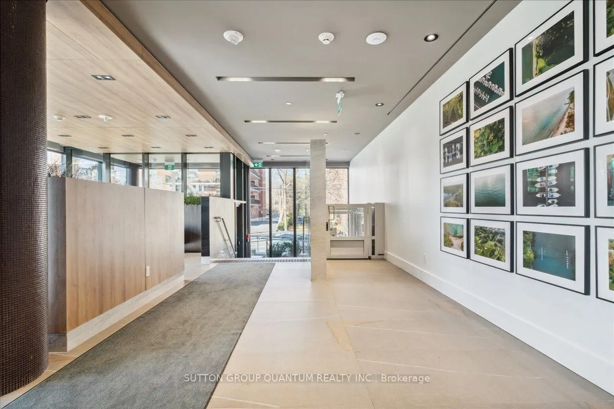 21 Park Street E, #315
