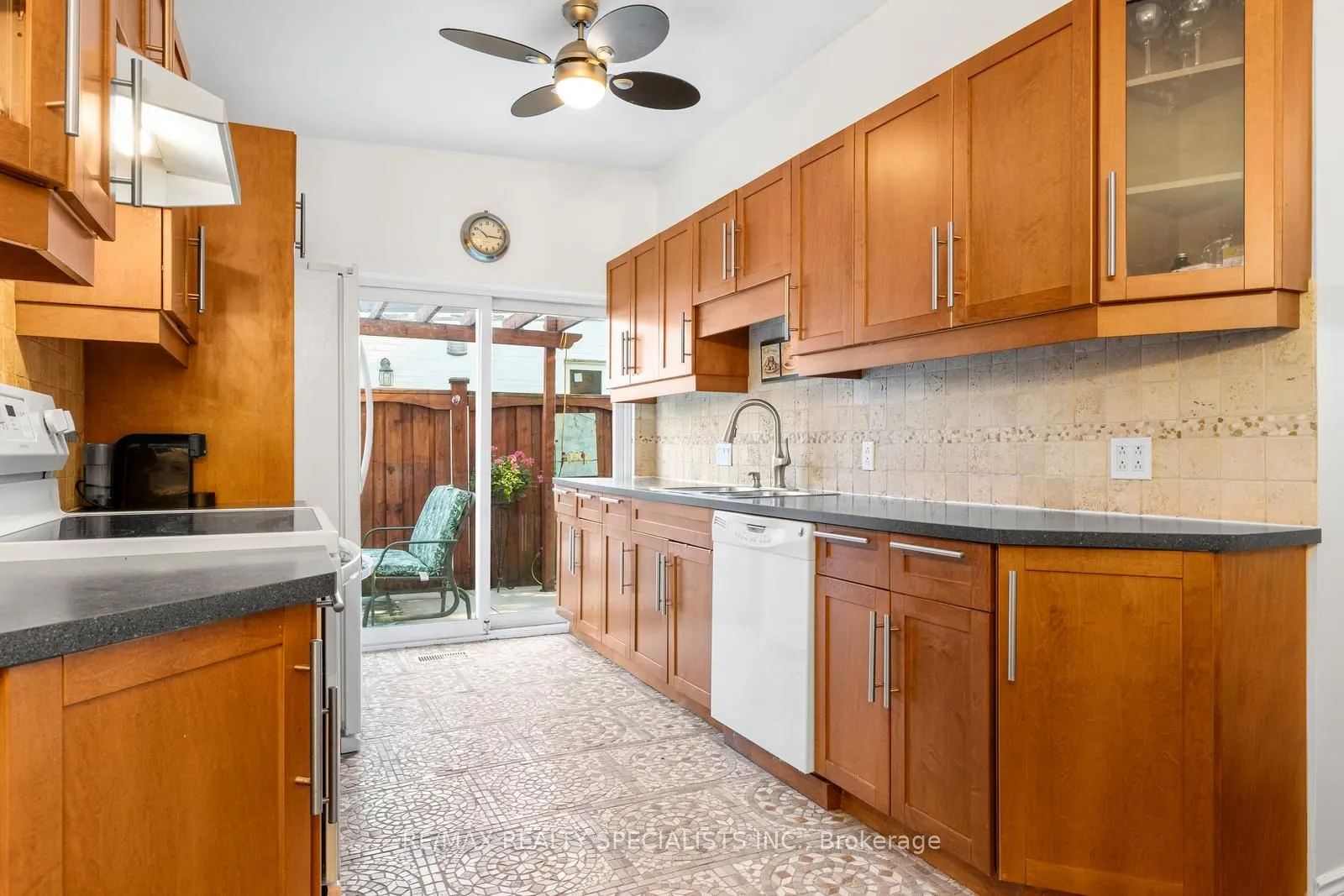 2610 Constable Road