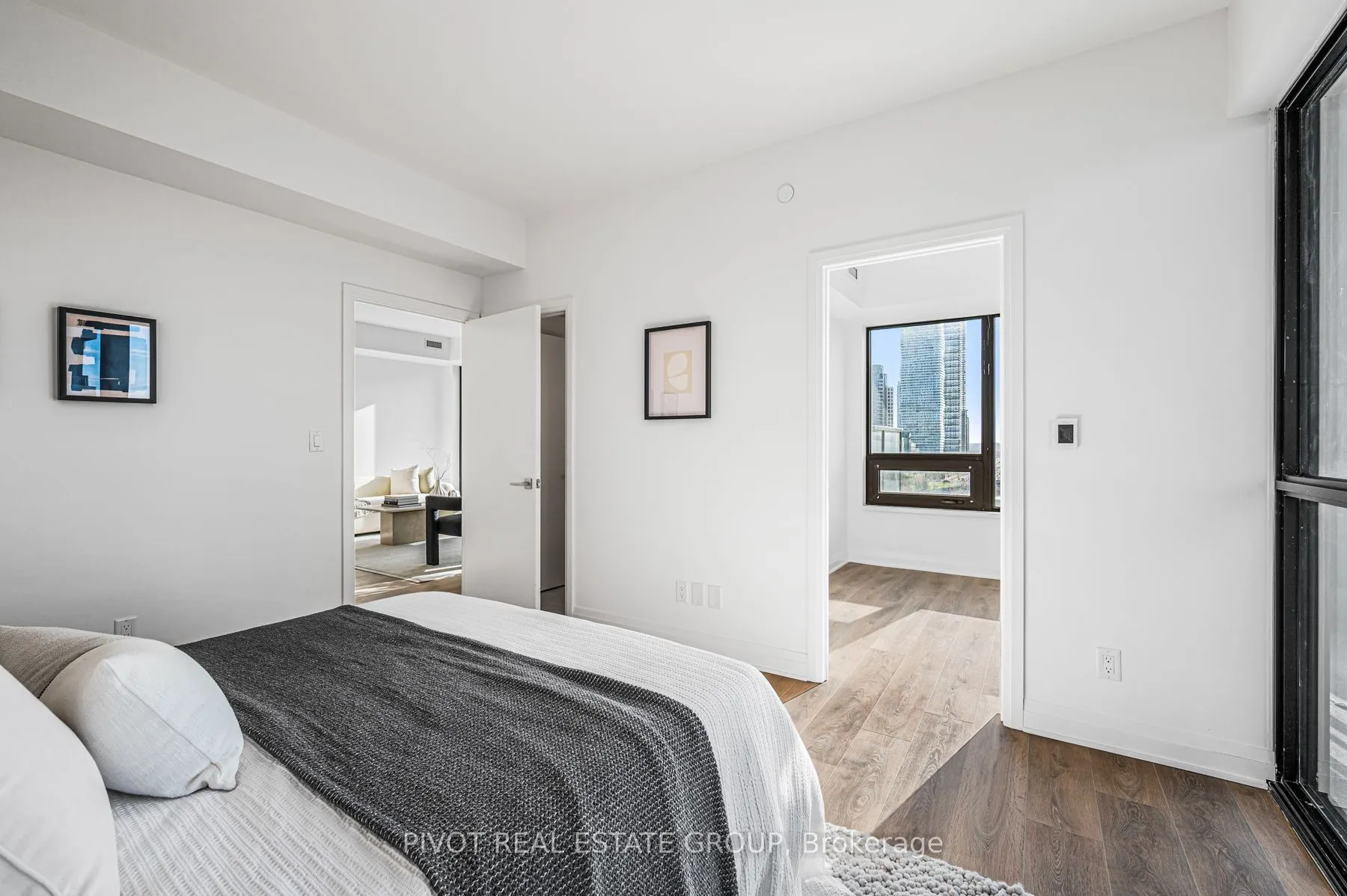 4015 The Exchange, #1307