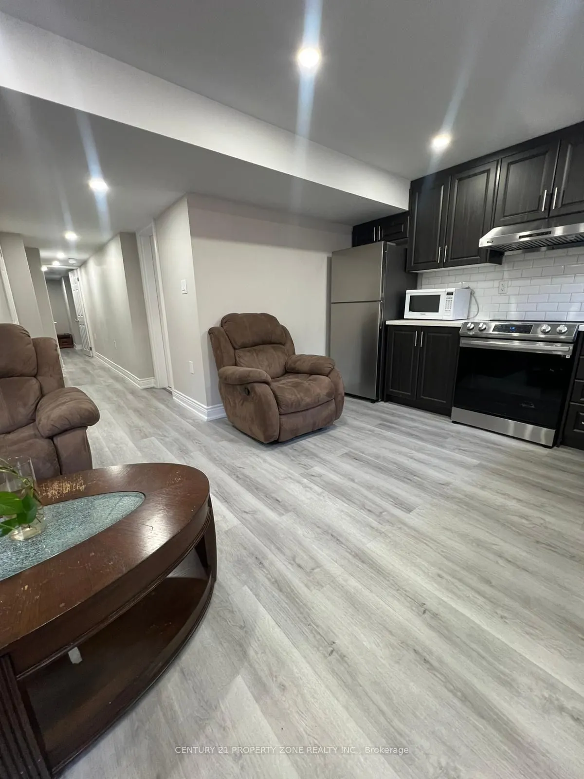 80 QUILLBERRY Close