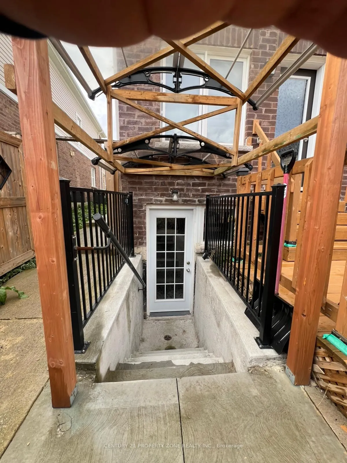 80 QUILLBERRY Close