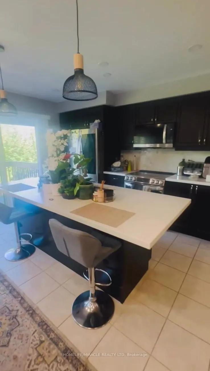 1125 Leger Way, #34