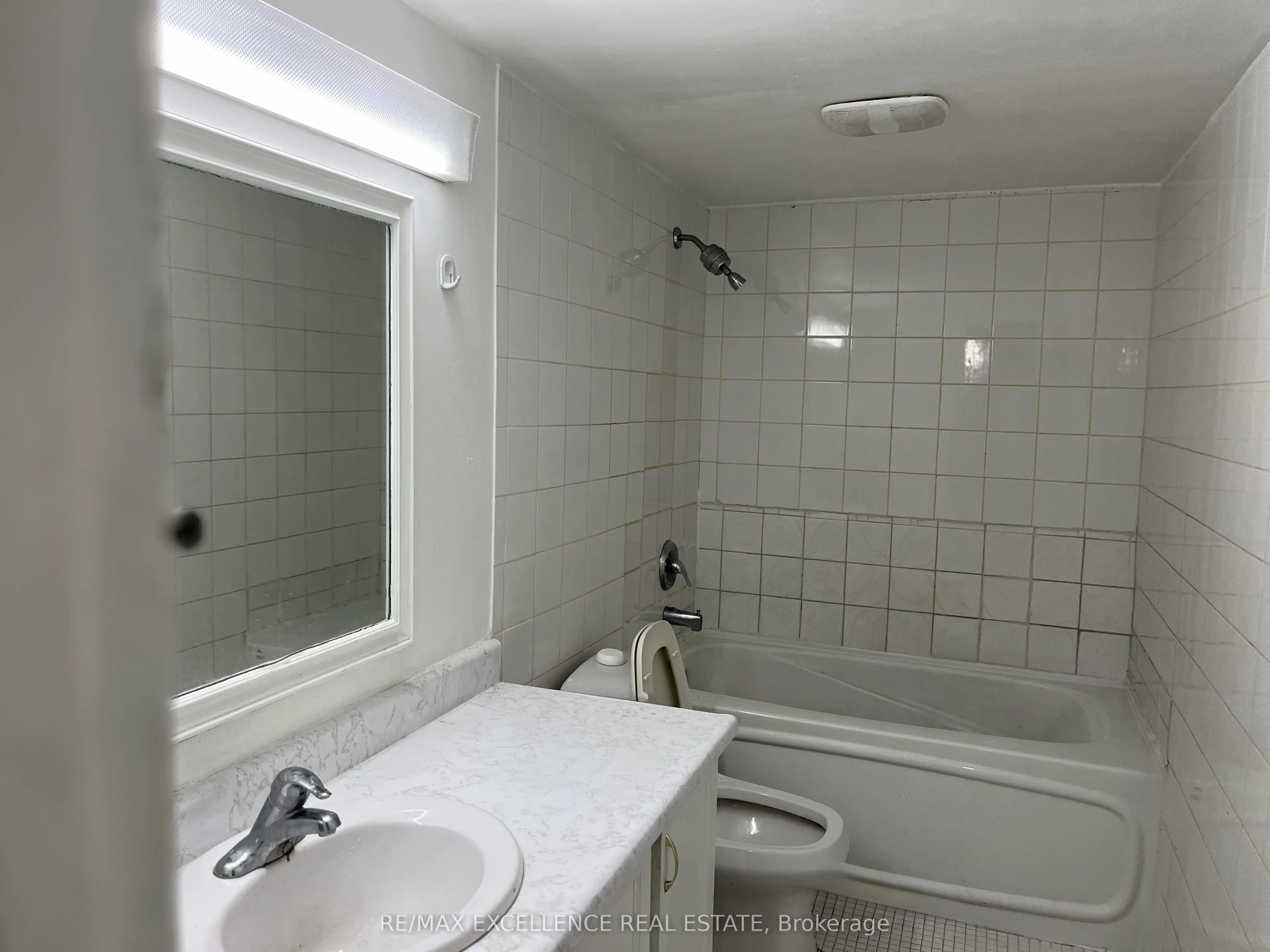3390 Weston Road, #2105