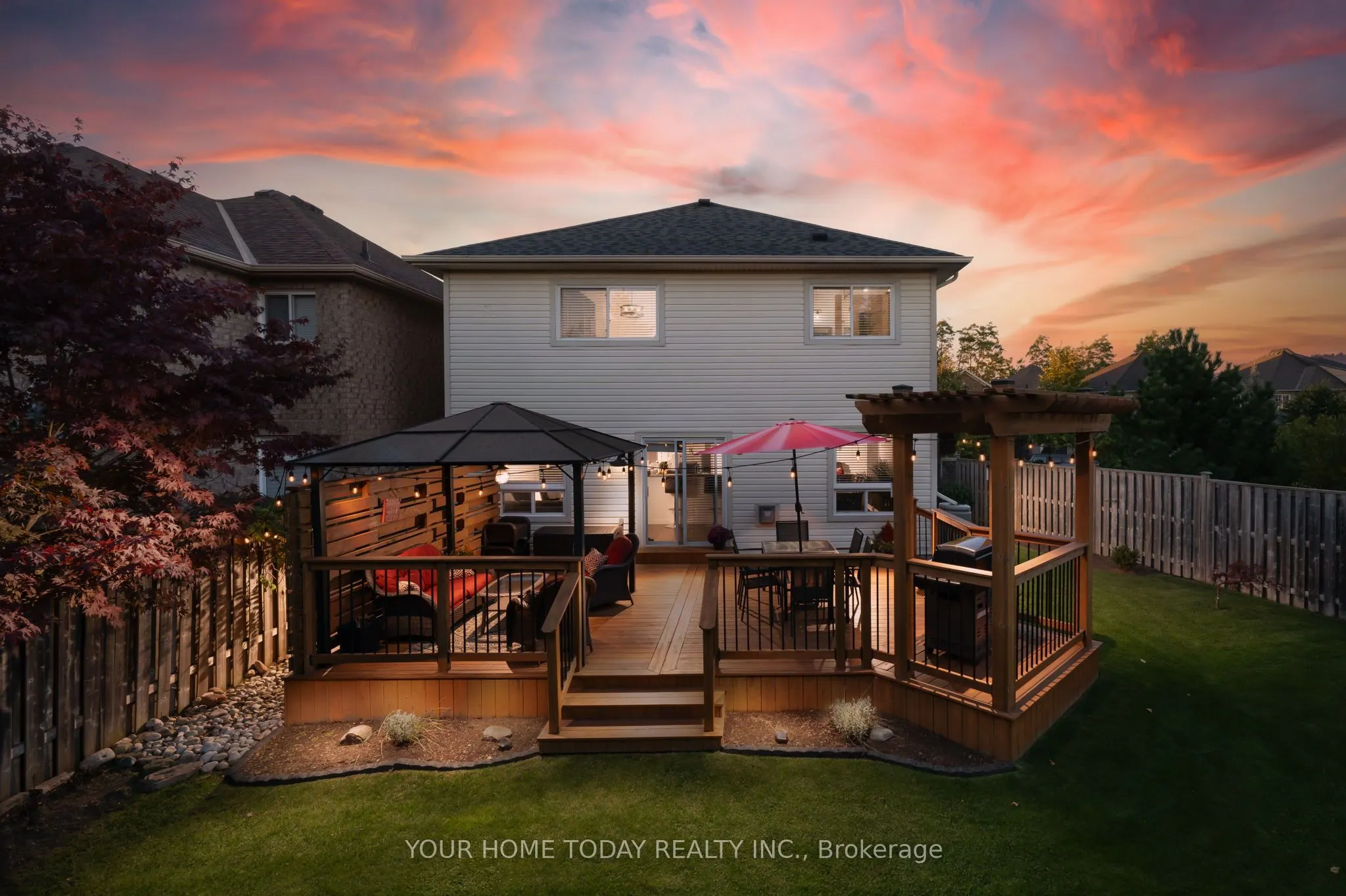 91 Mowat Crescent