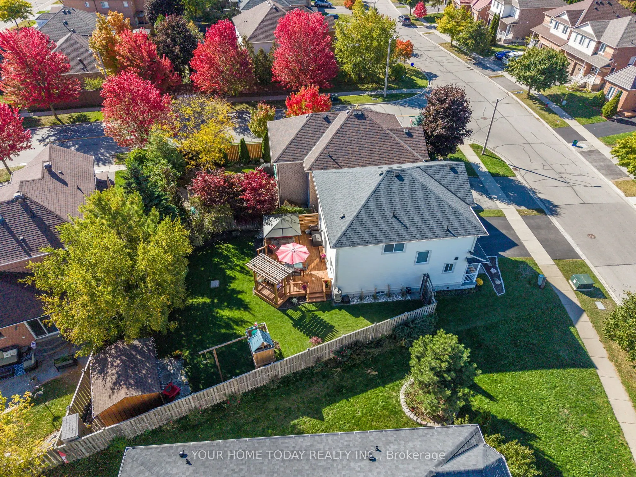 91 Mowat Crescent