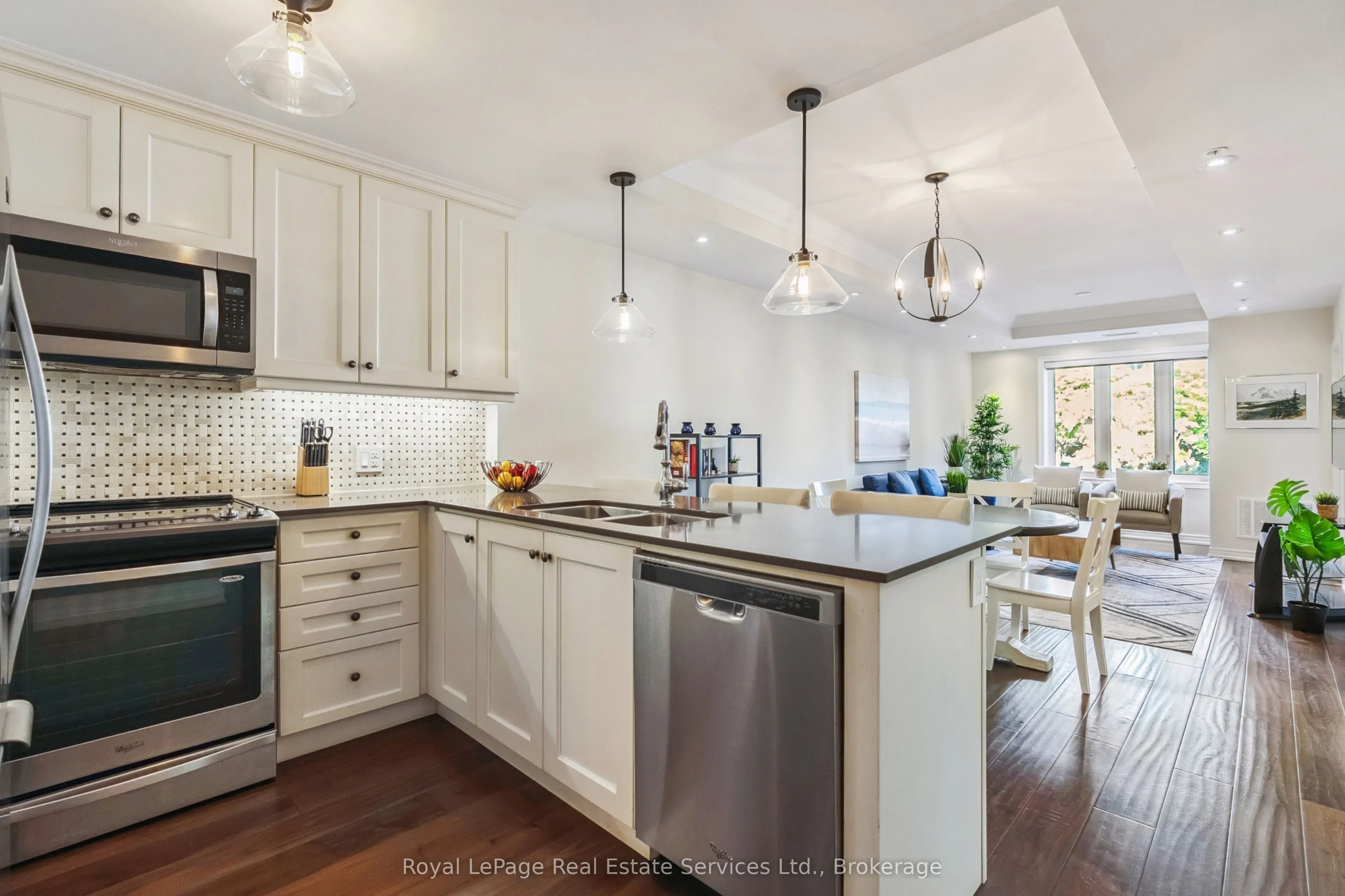 70 Stewart Street, #202