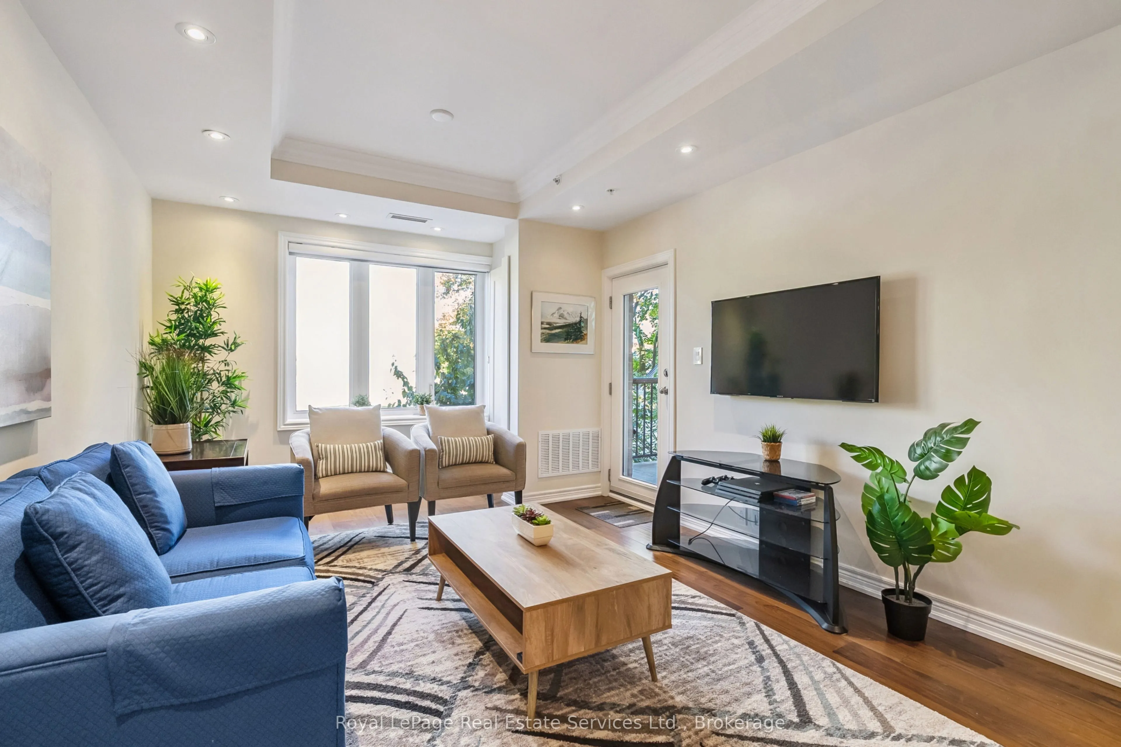 70 Stewart Street, #202
