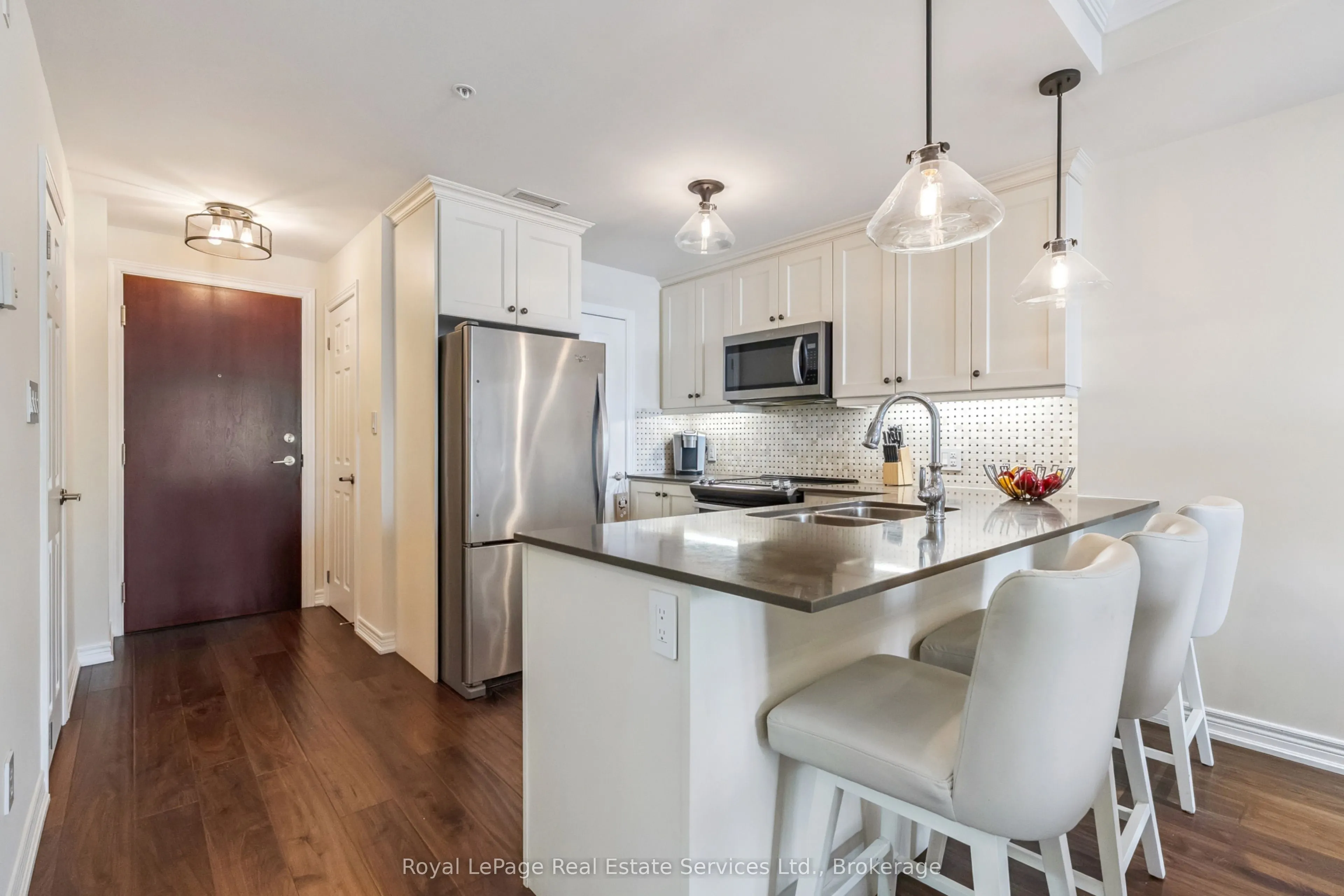 70 Stewart Street, #202