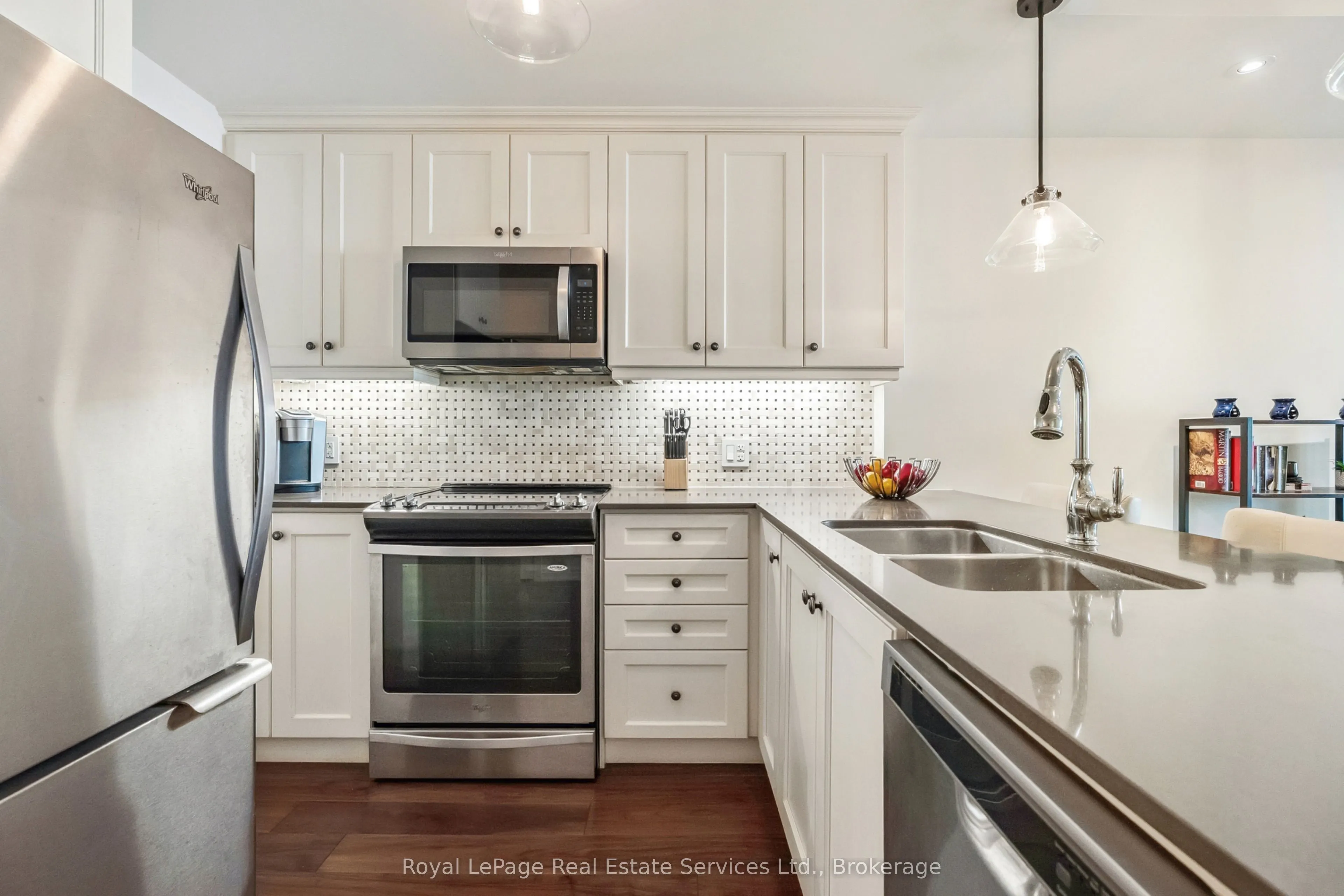 70 Stewart Street, #202