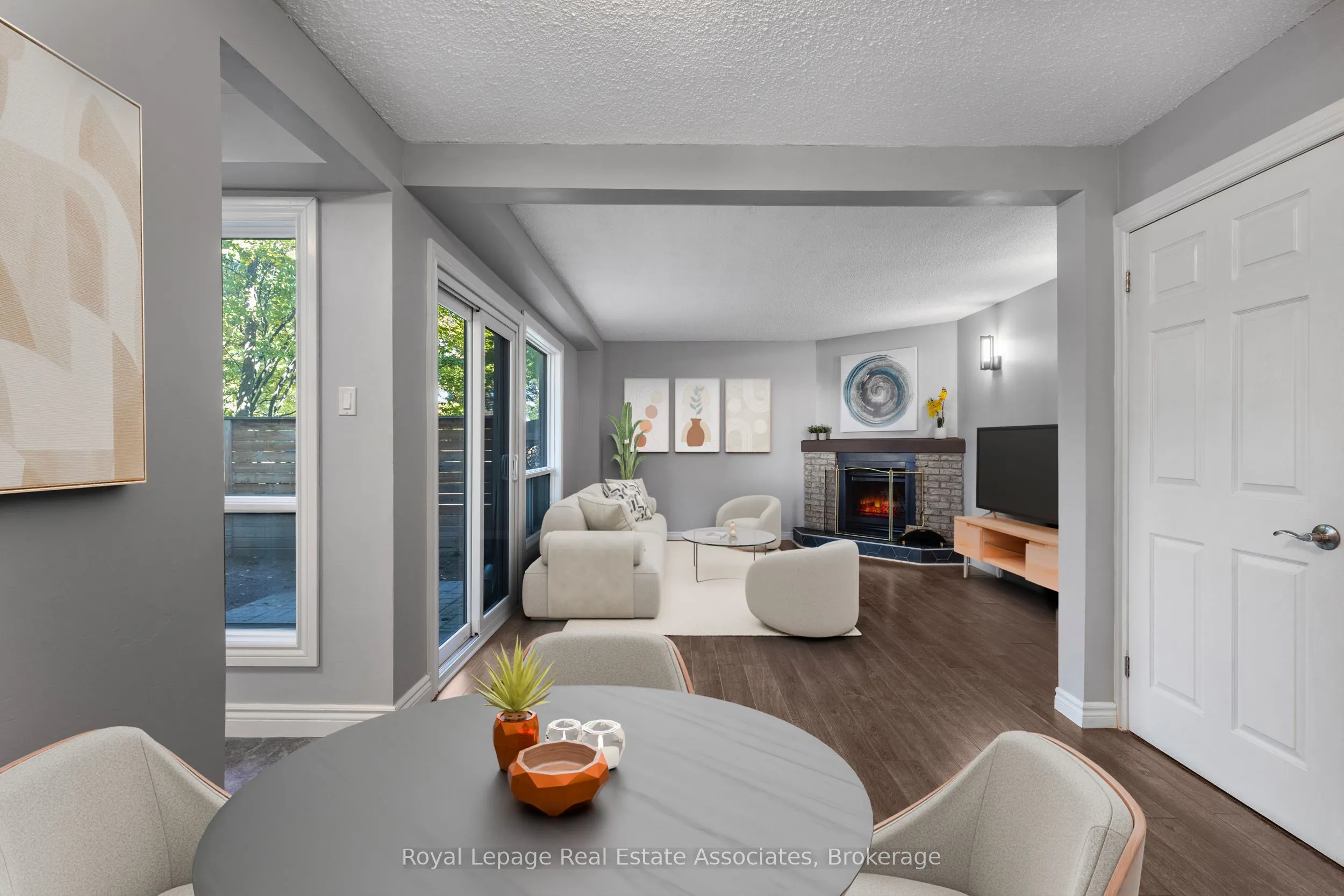3339 Council Ring Road, #7