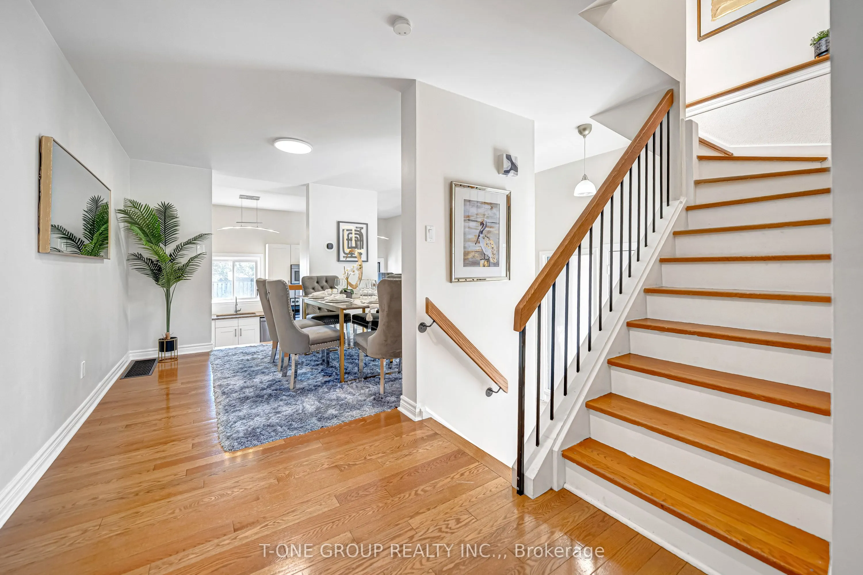 3005 Arvida Circle