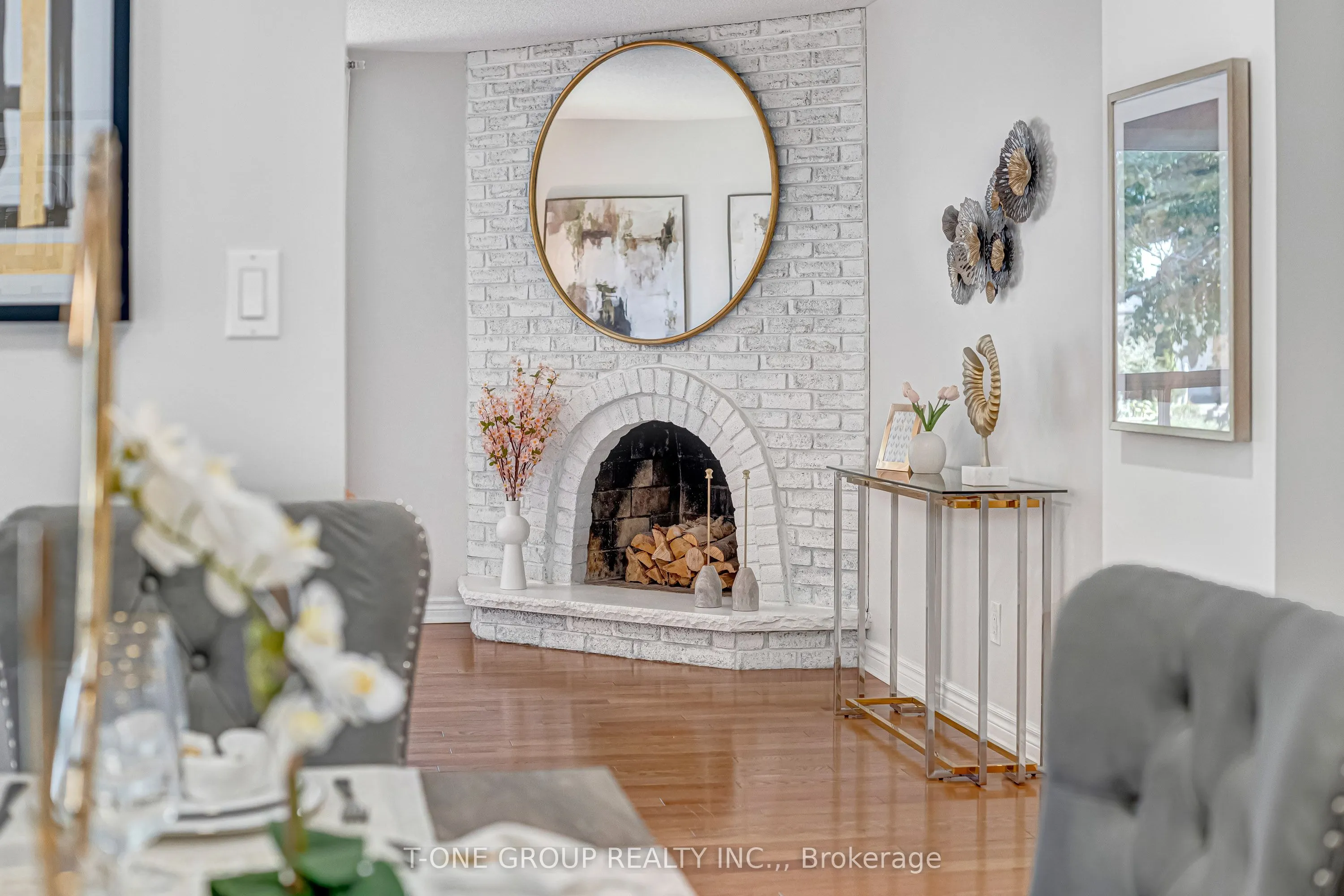 3005 Arvida Circle