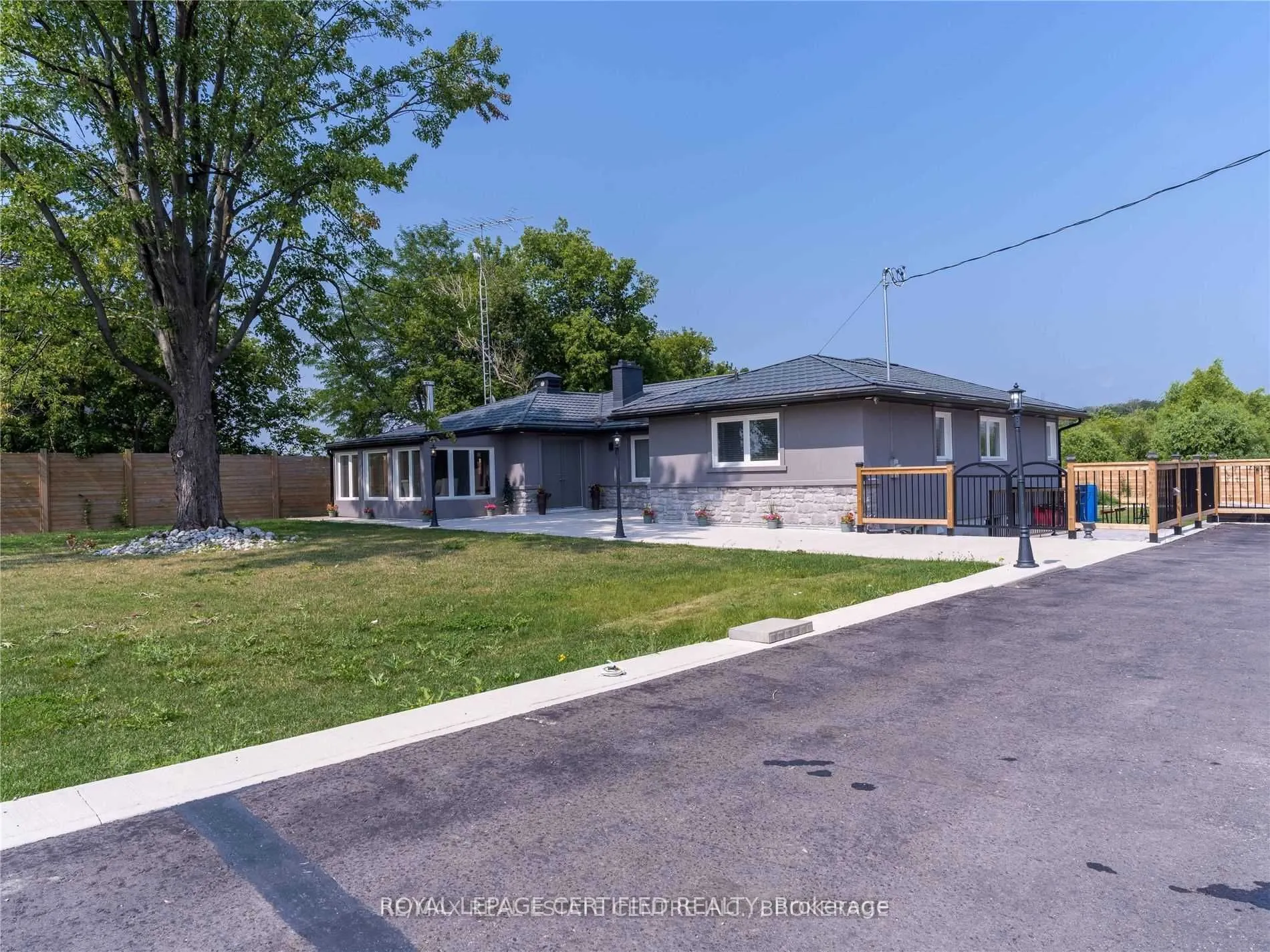 1181 LOWER BASE Line E