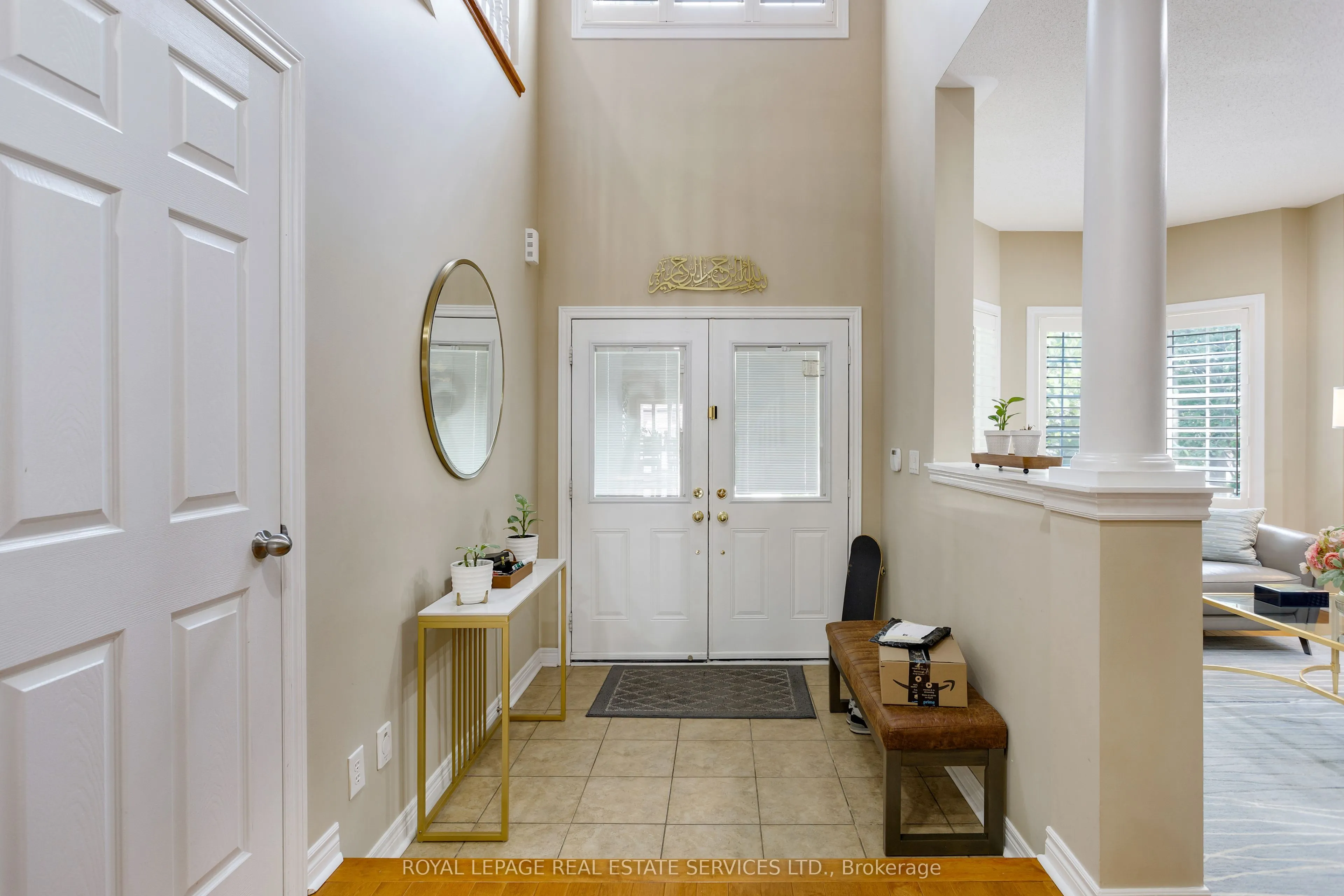 3137 Countess Crescent