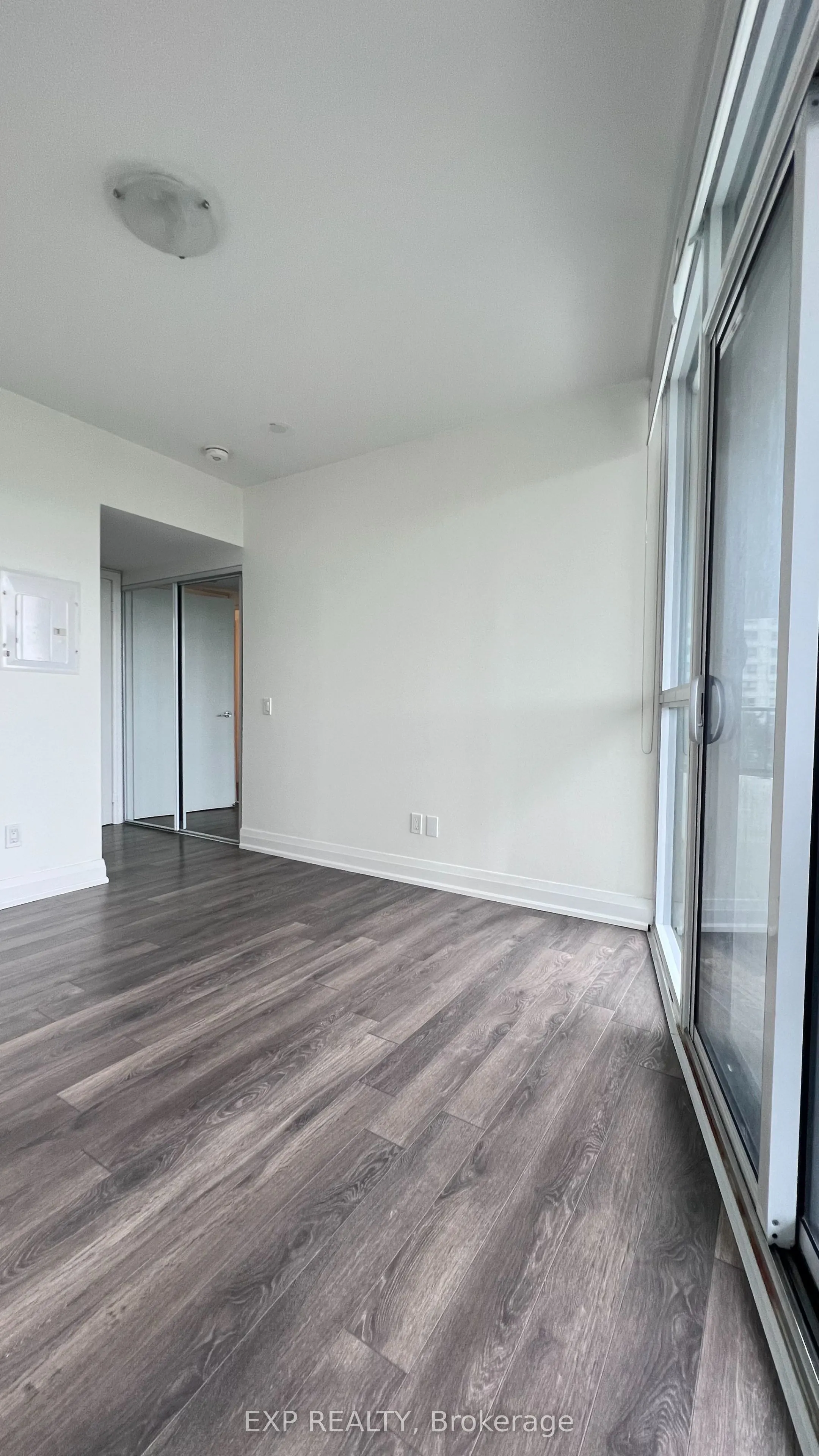1461 Lawrence Avenue W, #505