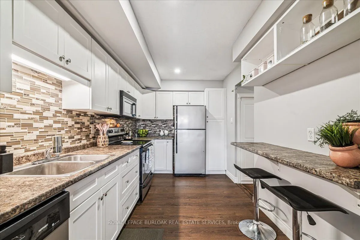 5088 New Street, #18