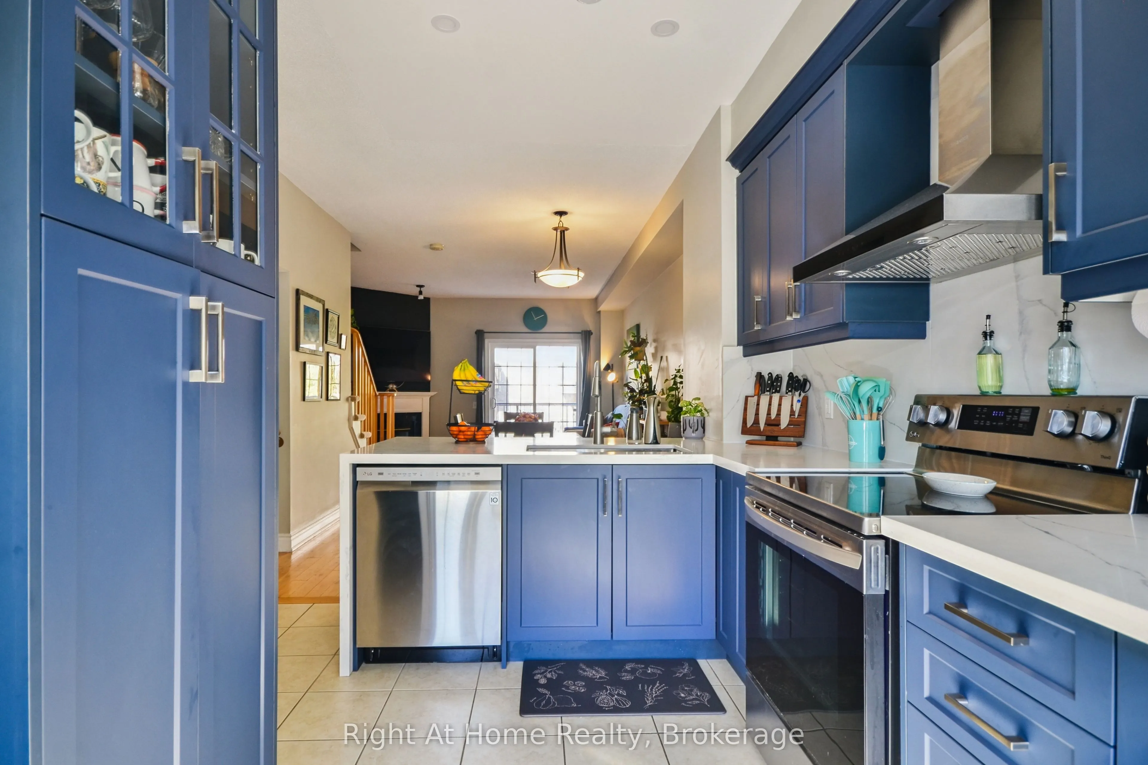 5080 FAIRVIEW Street, #34