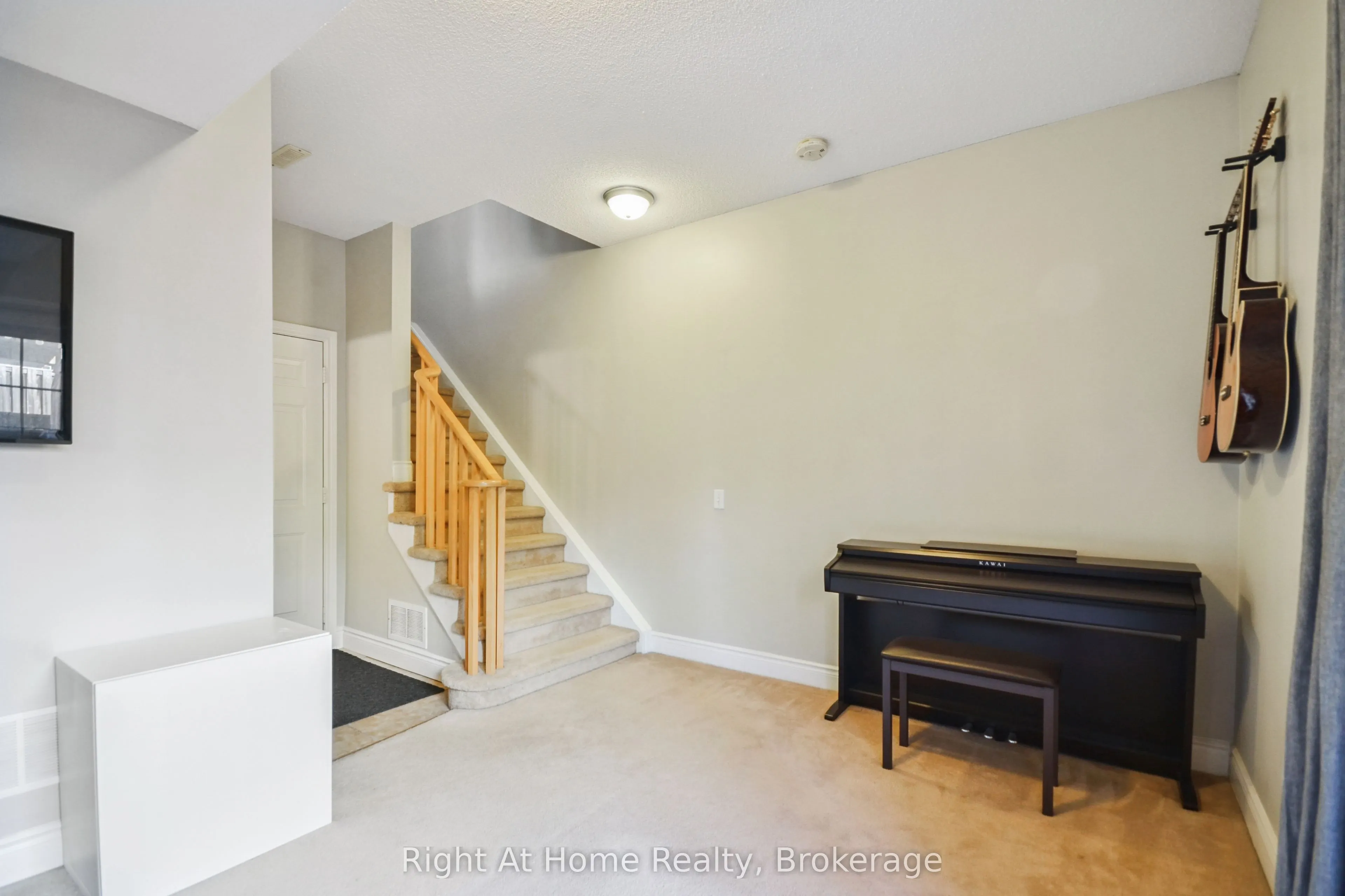 5080 FAIRVIEW Street, #34