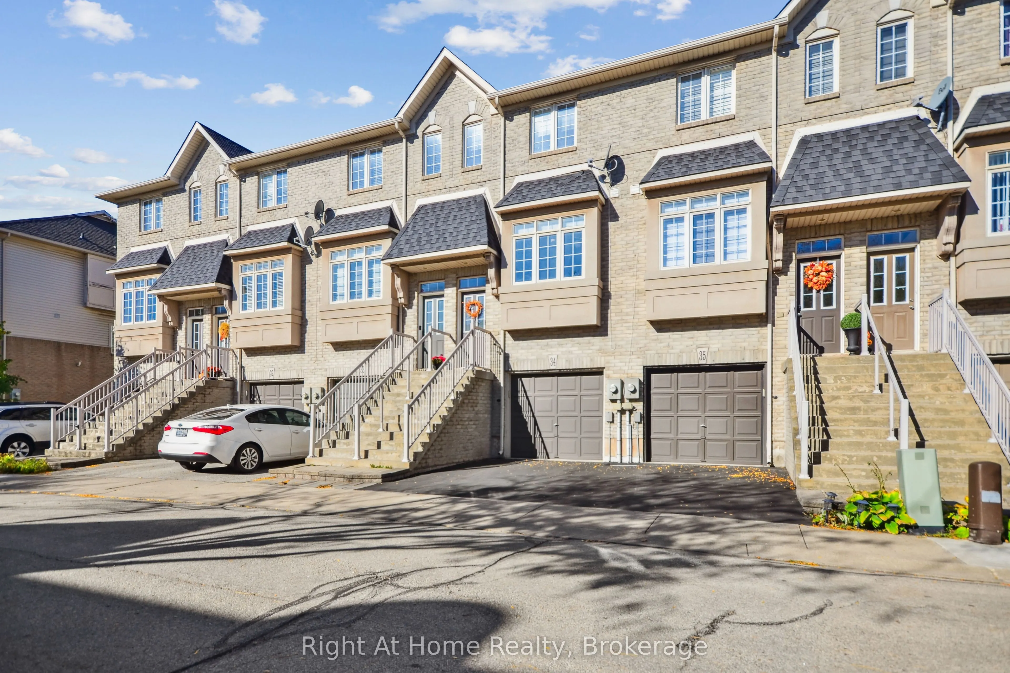 5080 FAIRVIEW Street, #34