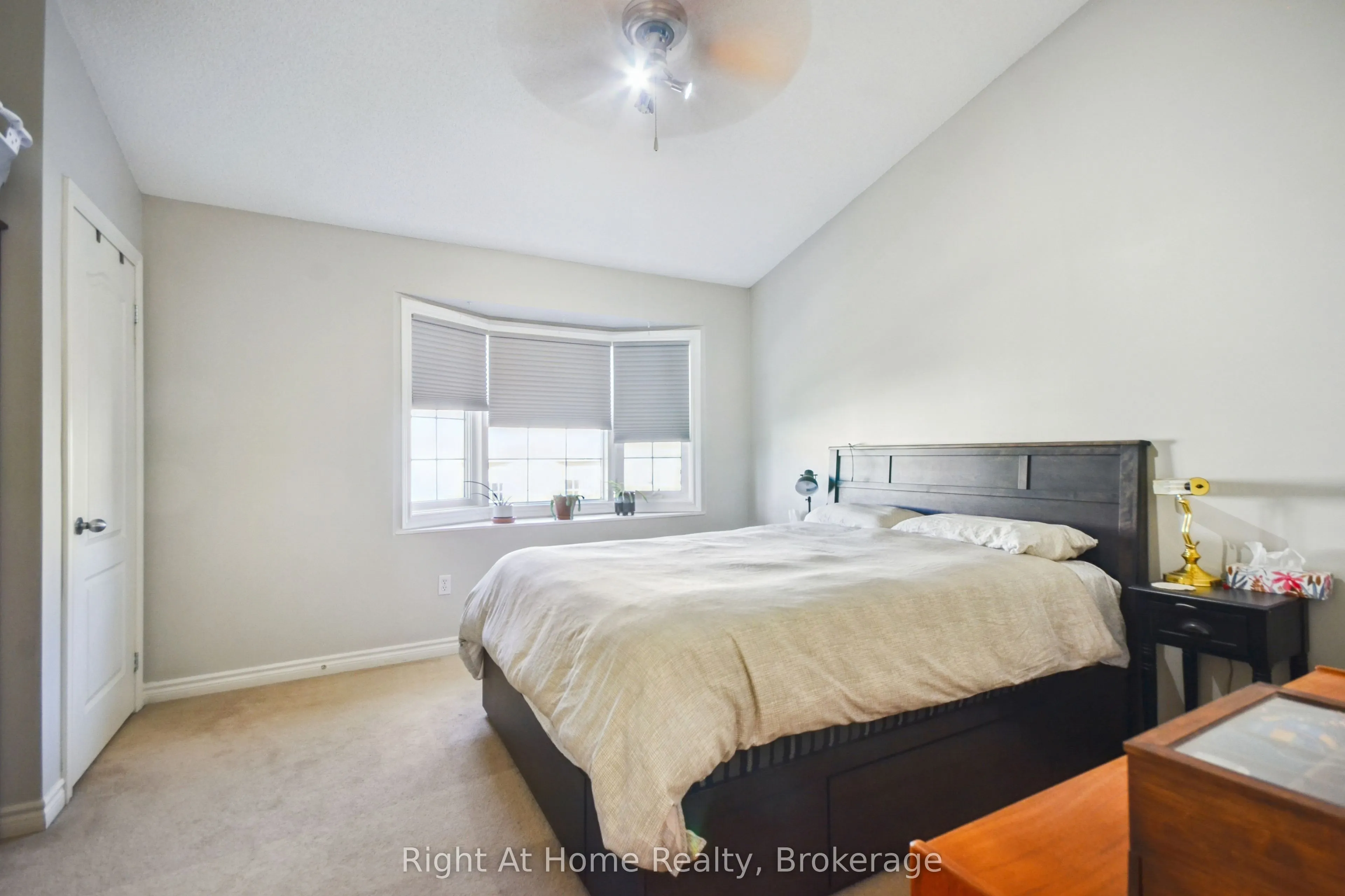 5080 FAIRVIEW Street, #34