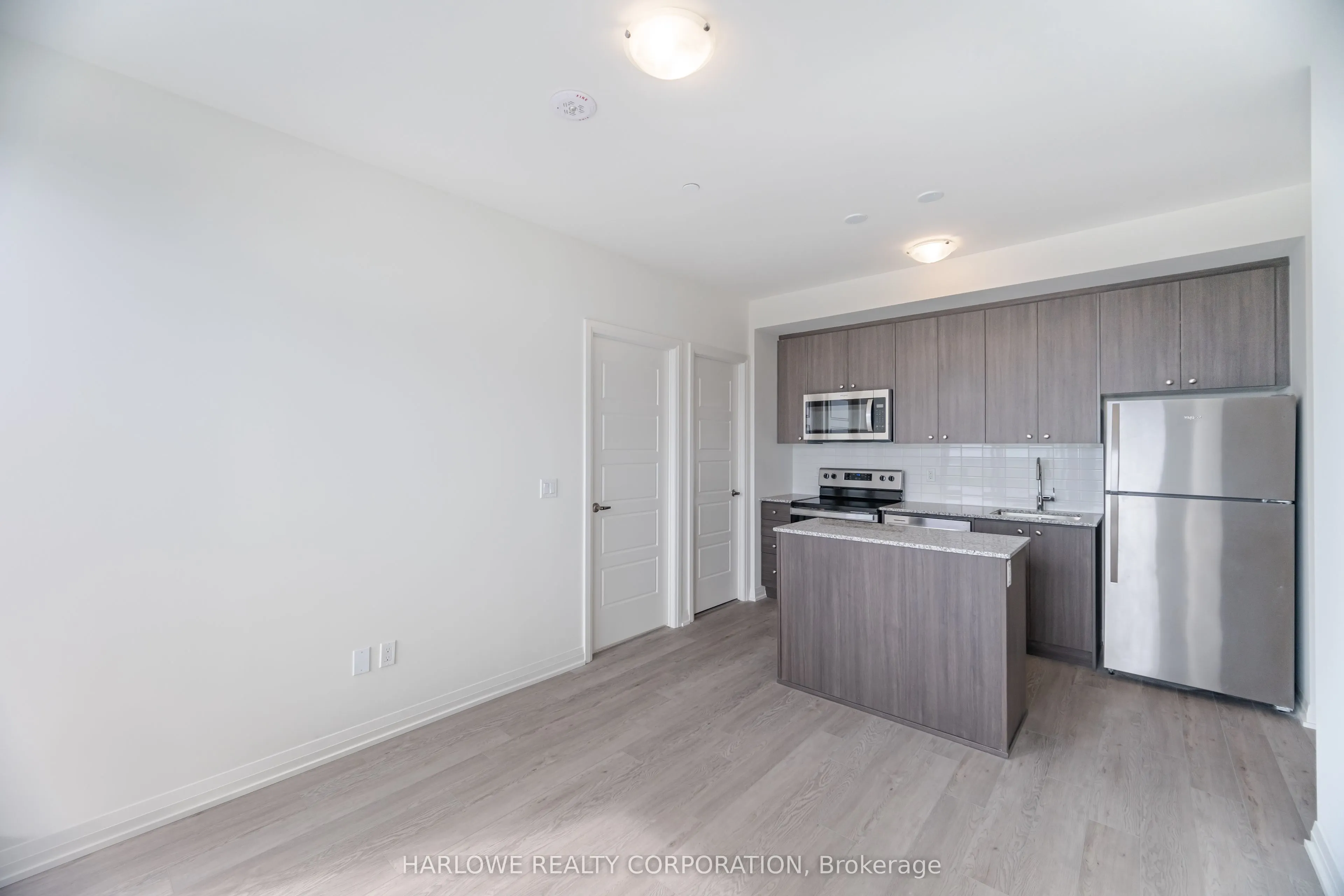 3006 William Cutmore Boulevard, #1207