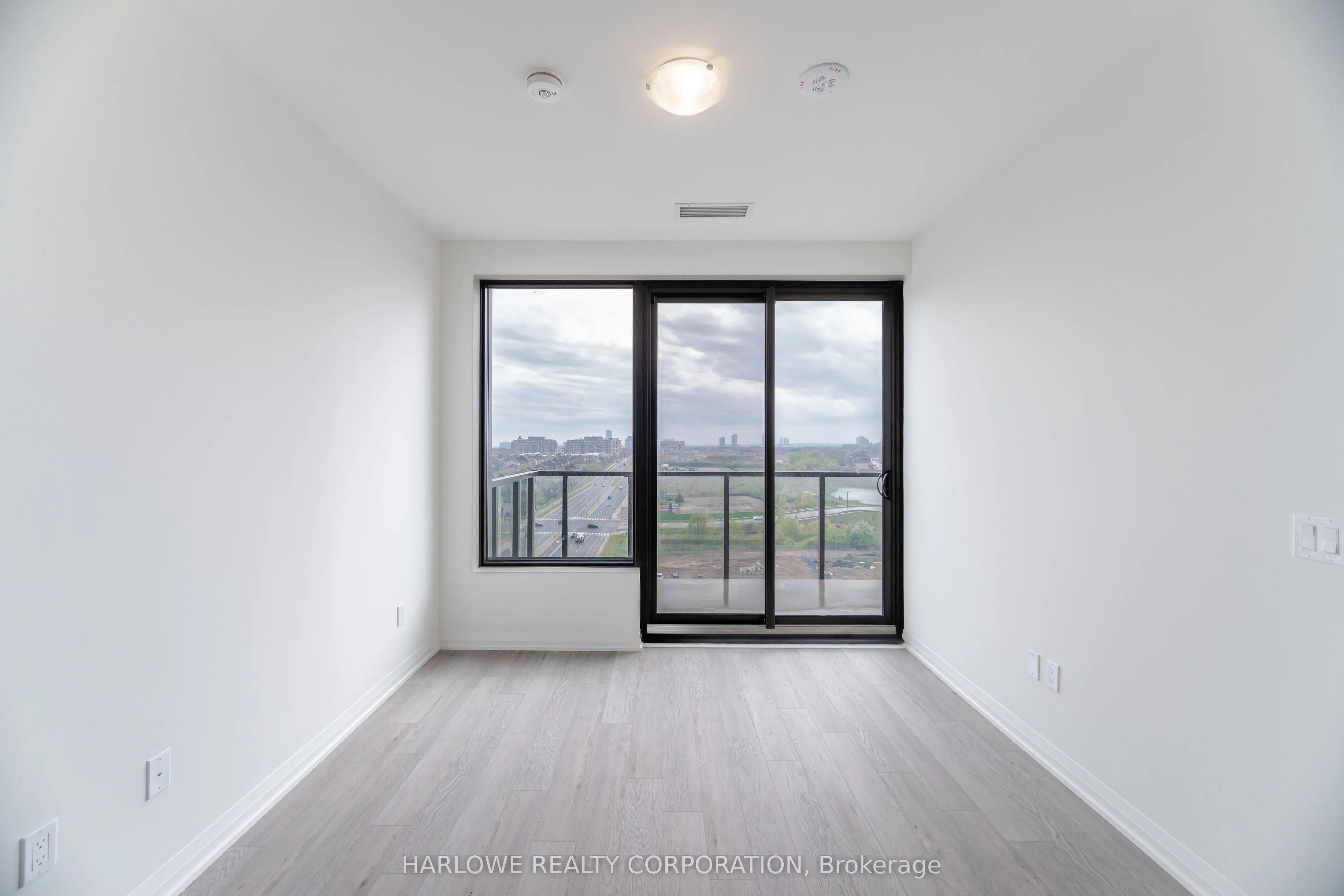 3006 William Cutmore Boulevard, #1207