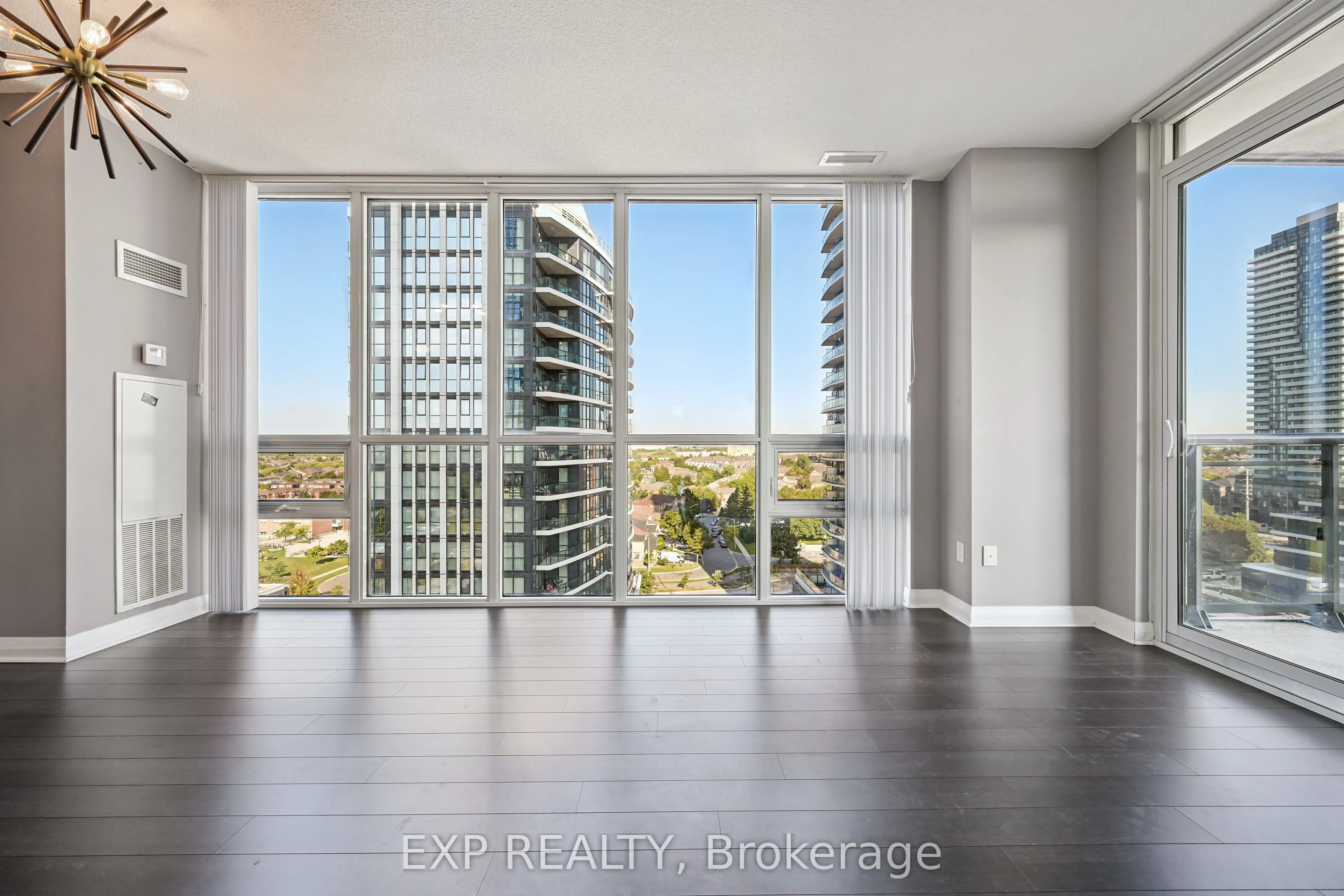 5033 Four Springs Avenue, #1117