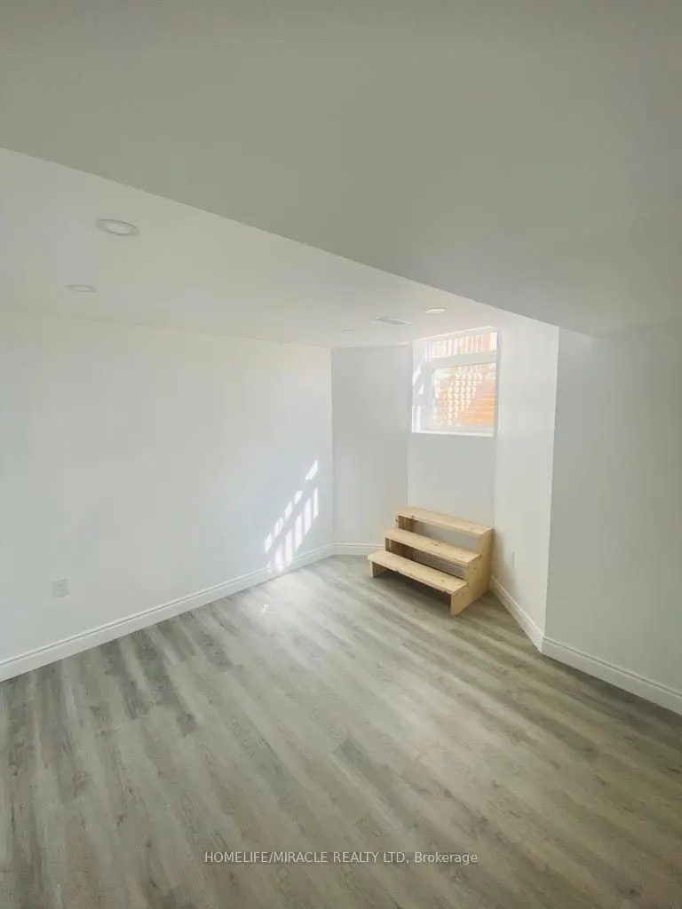 766 Miltonbrook Crescent, #Basement