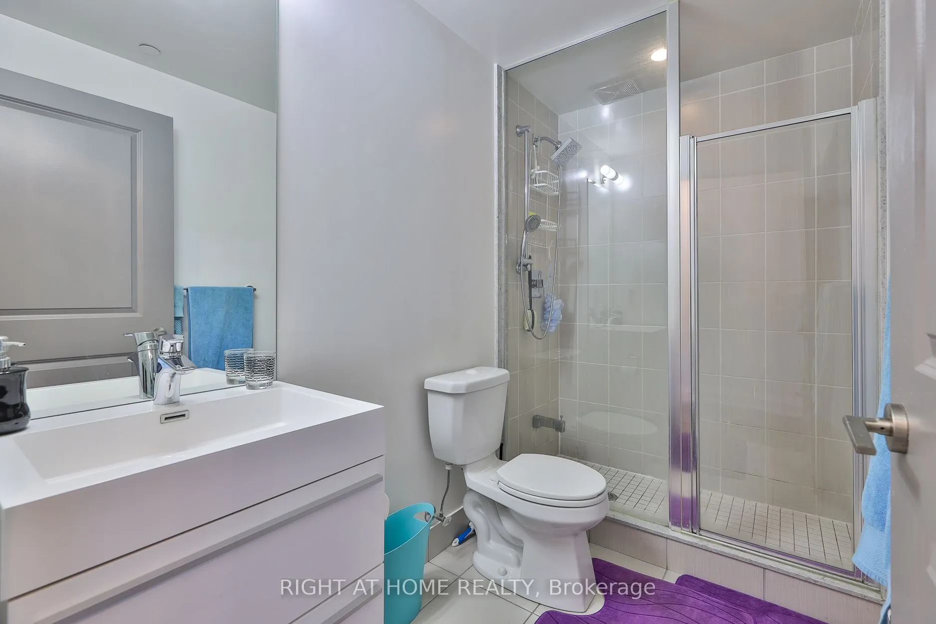 15 Zorra Street, #1702