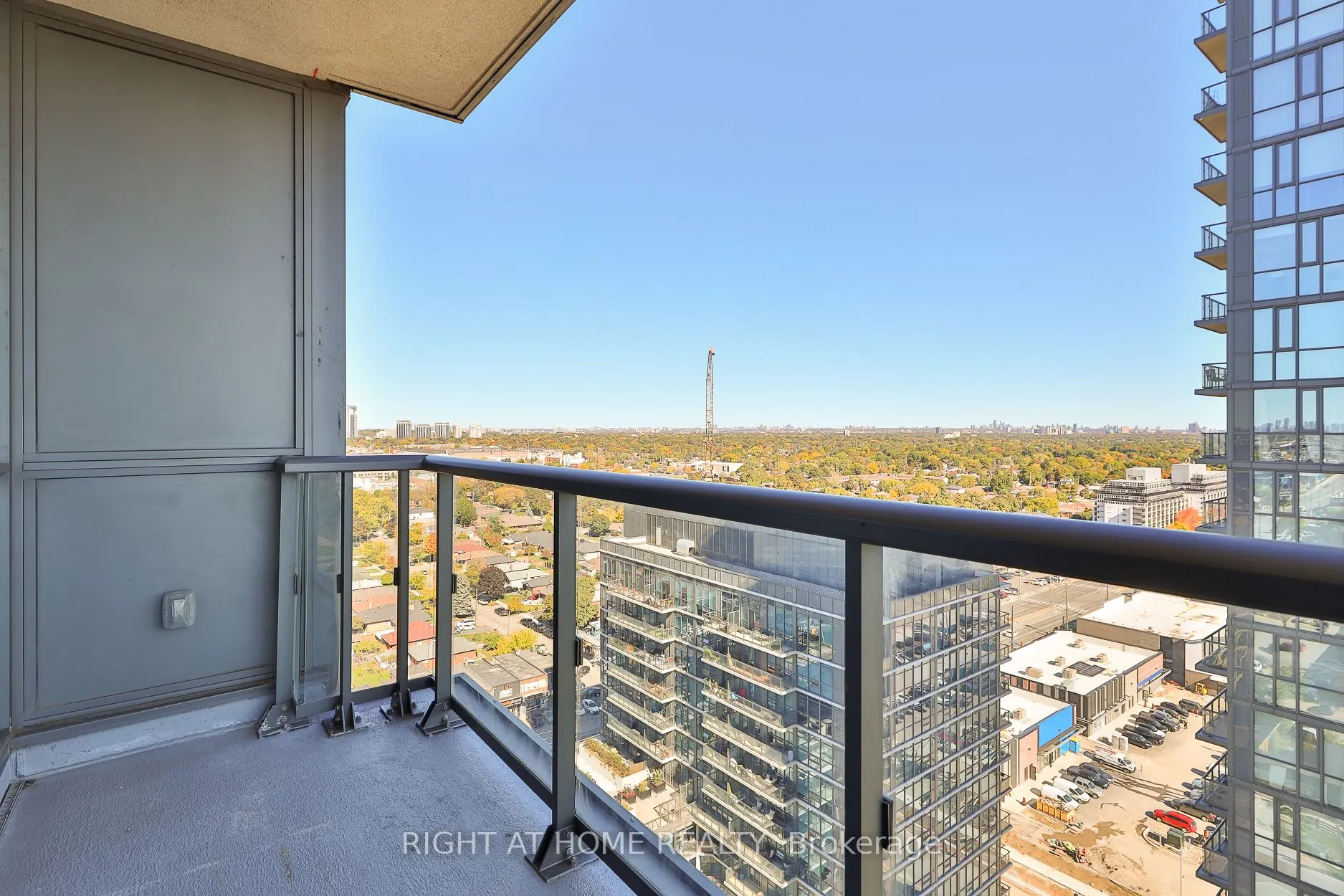 15 Zorra Street, #1702