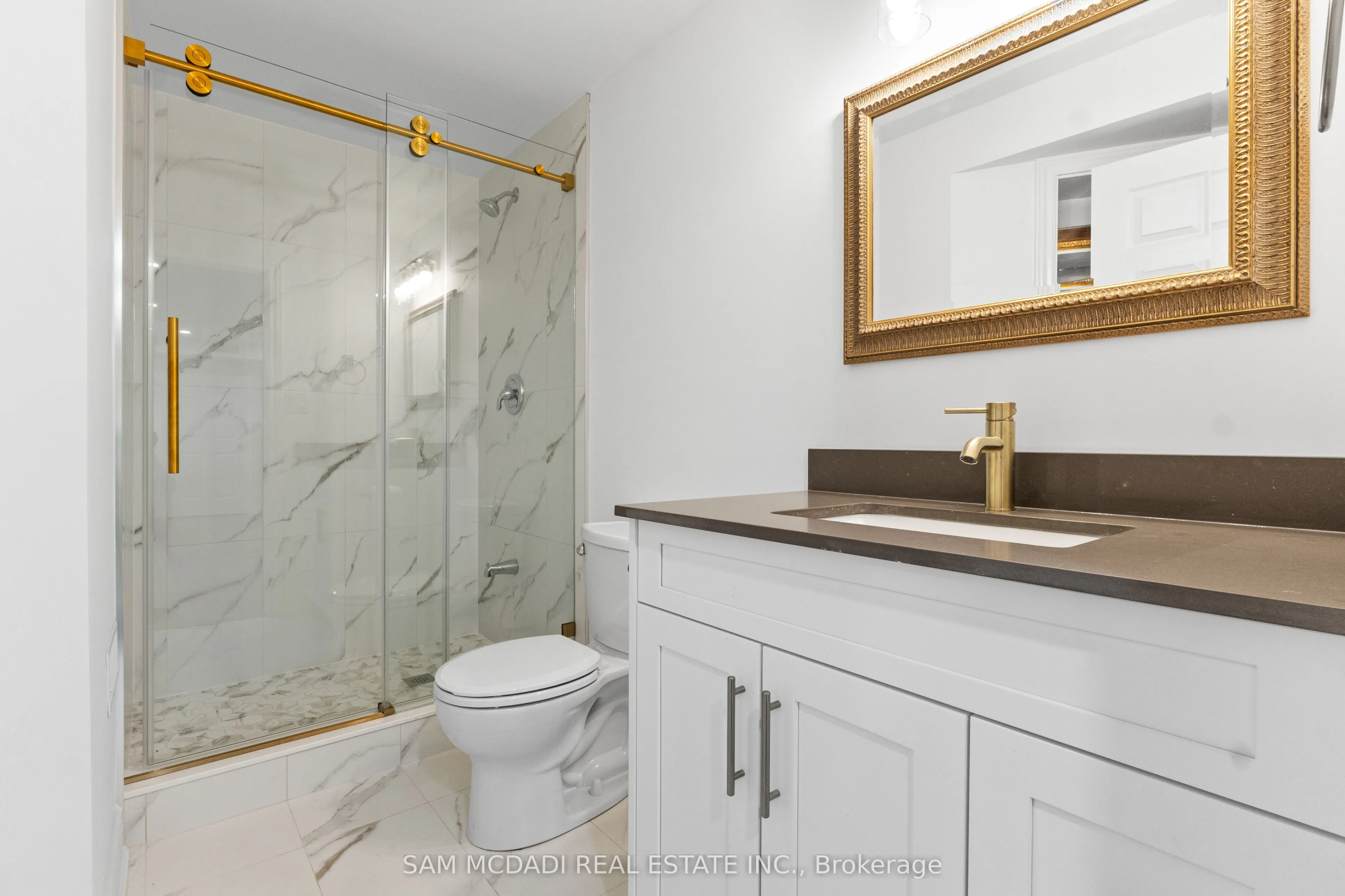 5436 Edencroft Crescent, #Lower