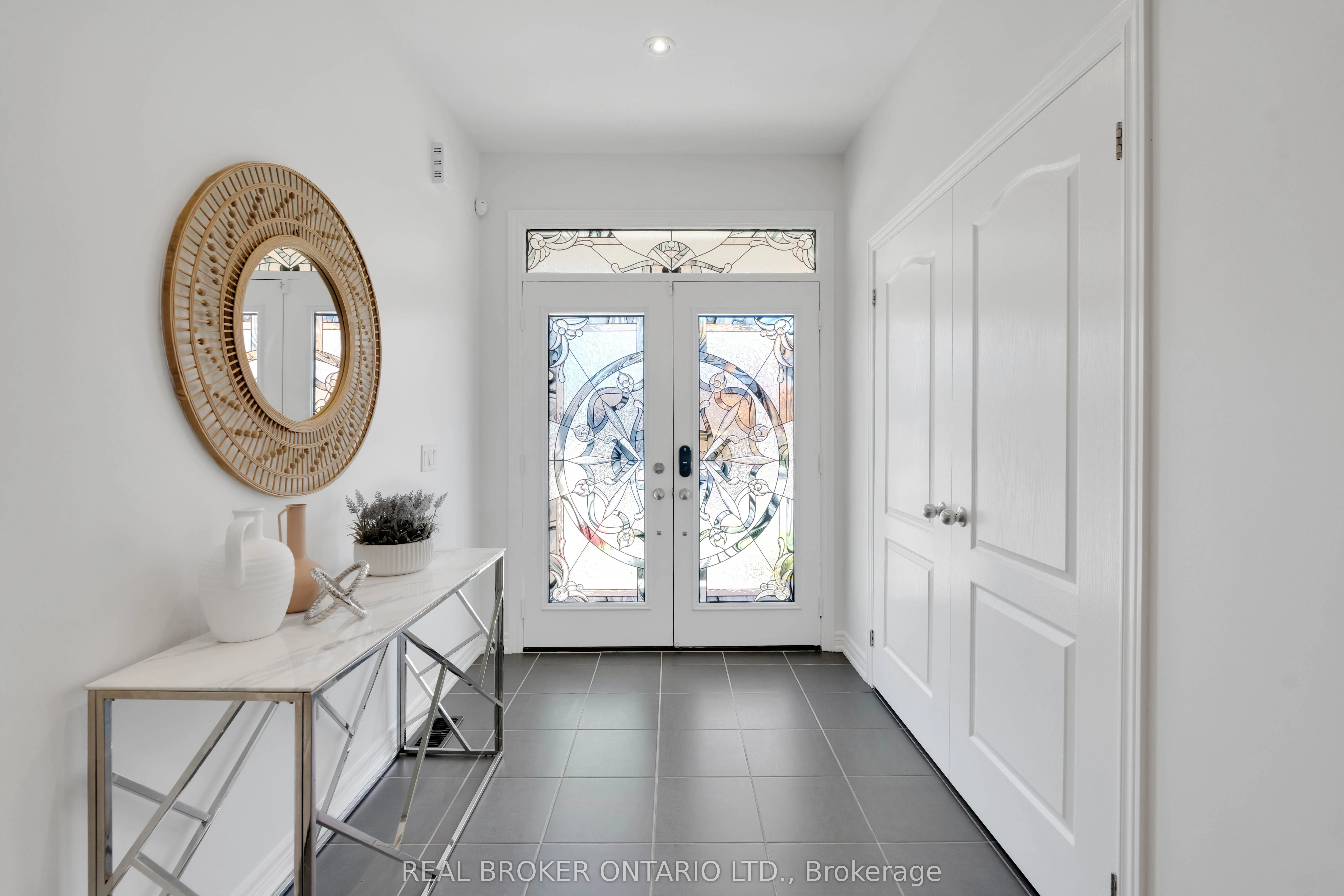 11 McEchearn Crescent