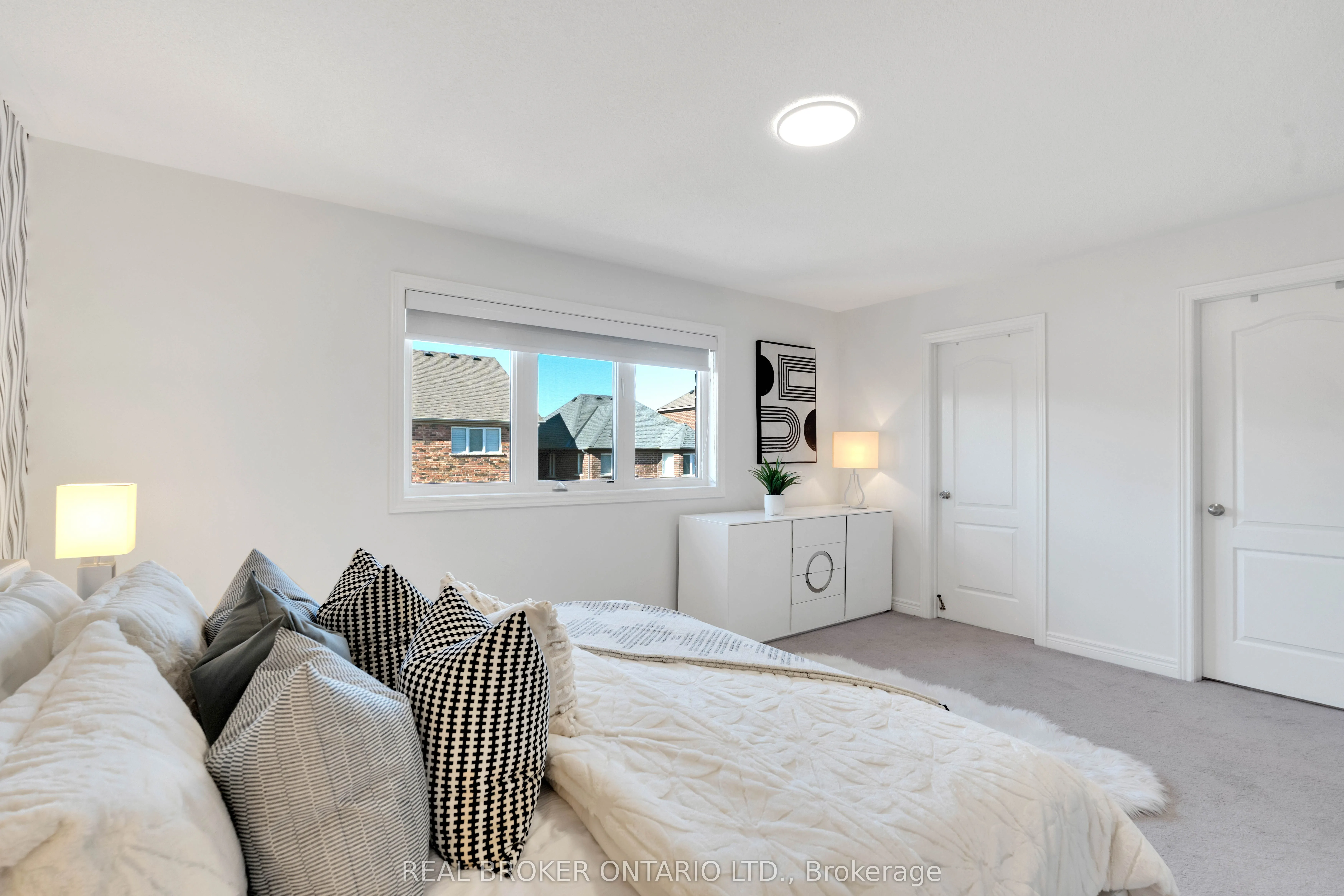 11 McEchearn Crescent
